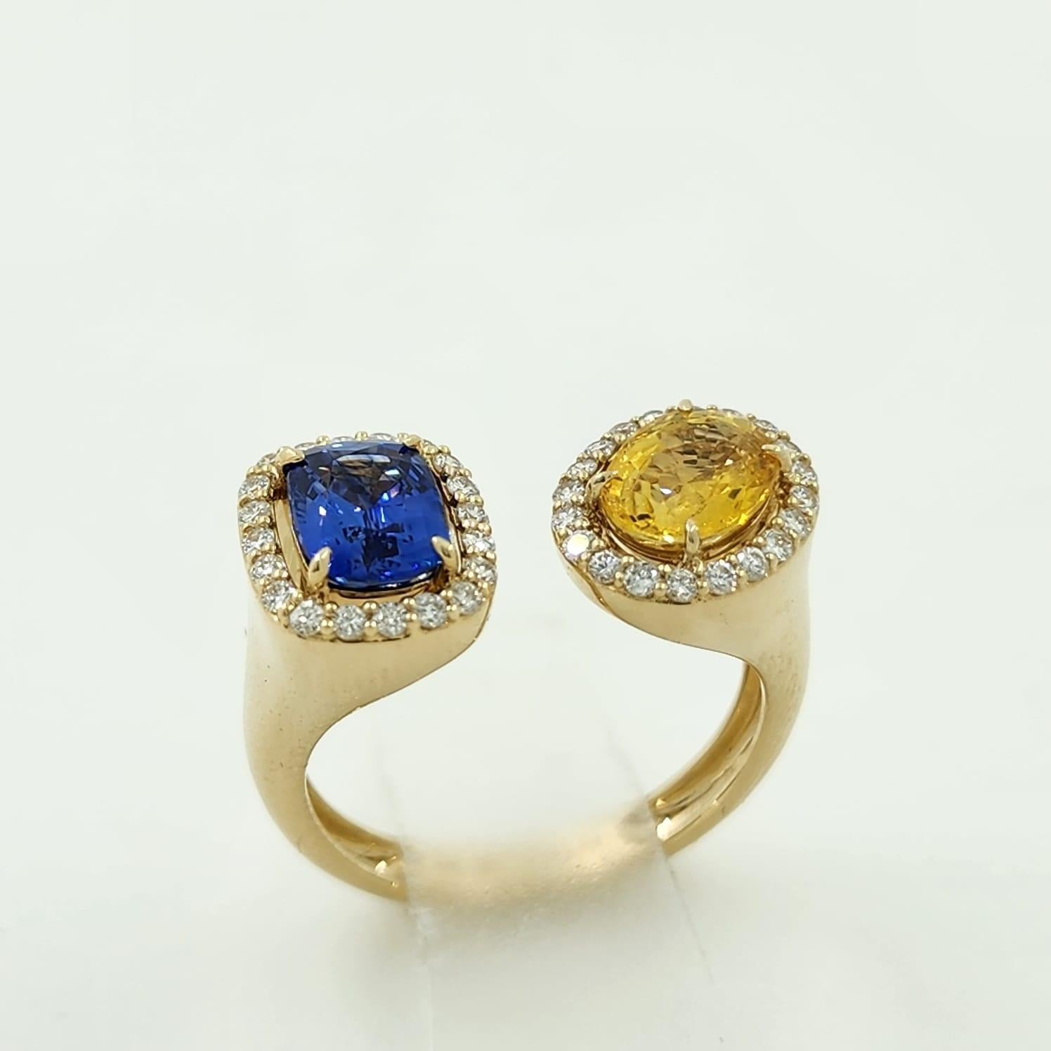 2.31Ct Yellow and Blue Sapphire Diamond Toi Et Moi Ring in 14k Yellow Gold In New Condition For Sale In Hong Kong, HK