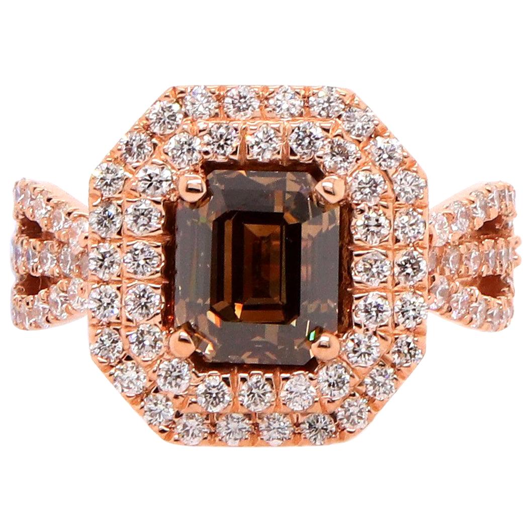 2.32 Carat Natural Cognac Color Diamond and White Diamond Ring 14K Rose Gold For Sale