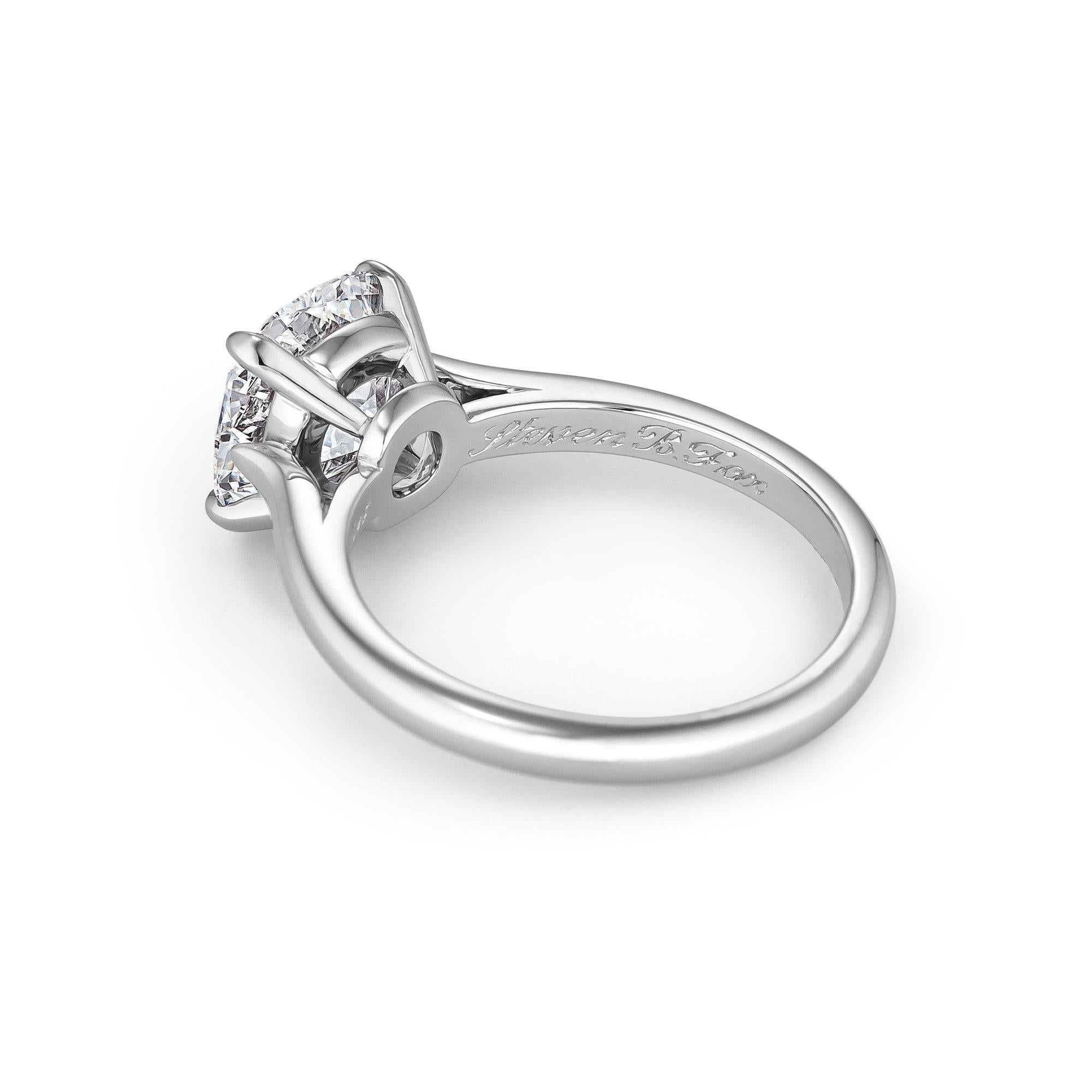 2.32 Carat Cushion Brilliant Cut Diamond Platinum Engagement Ring (Kissenschliff)