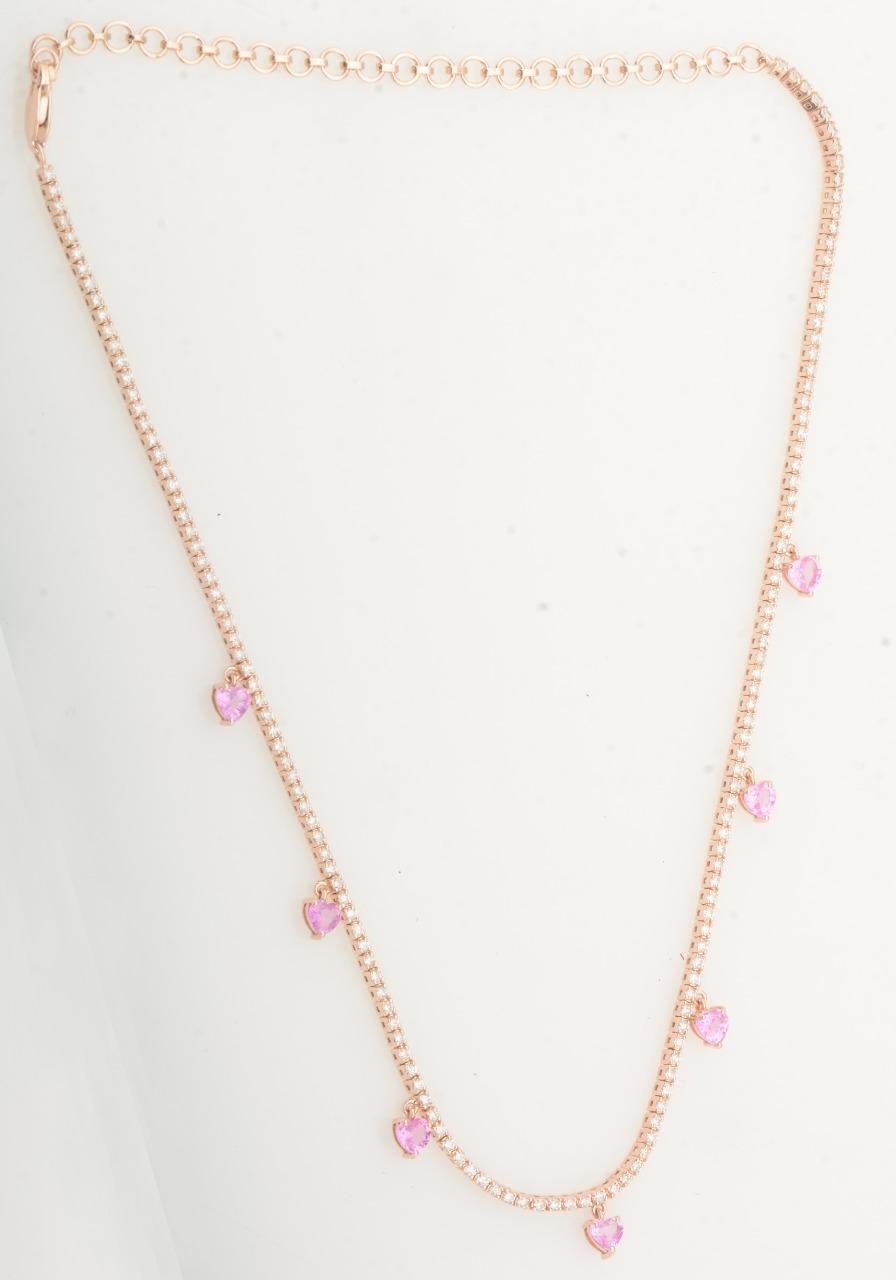 Moderne Collier en forme de cœur en or 14 carats avec diamants et saphir rose de 2,32 carats en vente