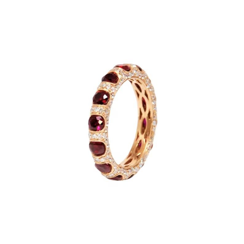 3.51 ct Ruby & Diamond Eternity Band In New Condition For Sale In Chicago, IL