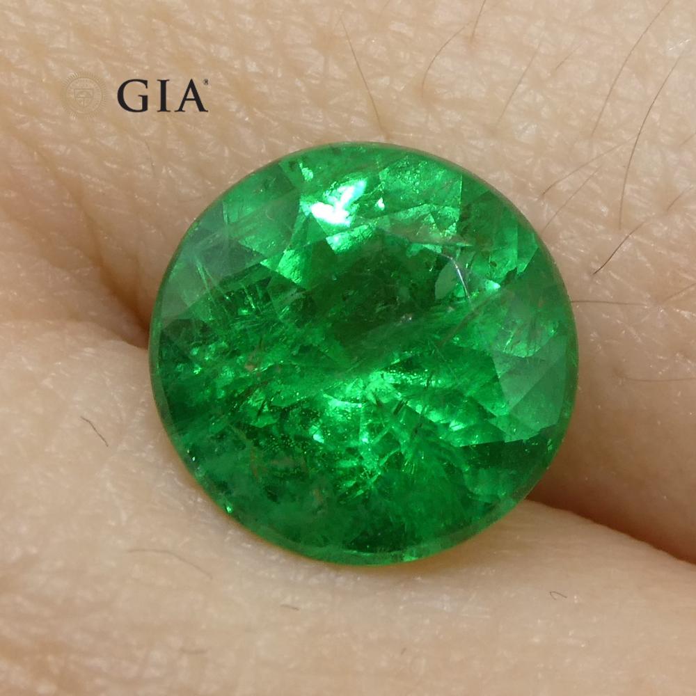 2.32 Carat Round Vivid Green Emerald Gia Certified Brazil For Sale 14