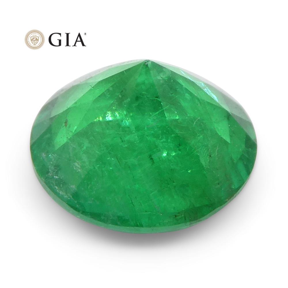 2.32 Carat Round Vivid Green Emerald Gia Certified Brazil For Sale 2