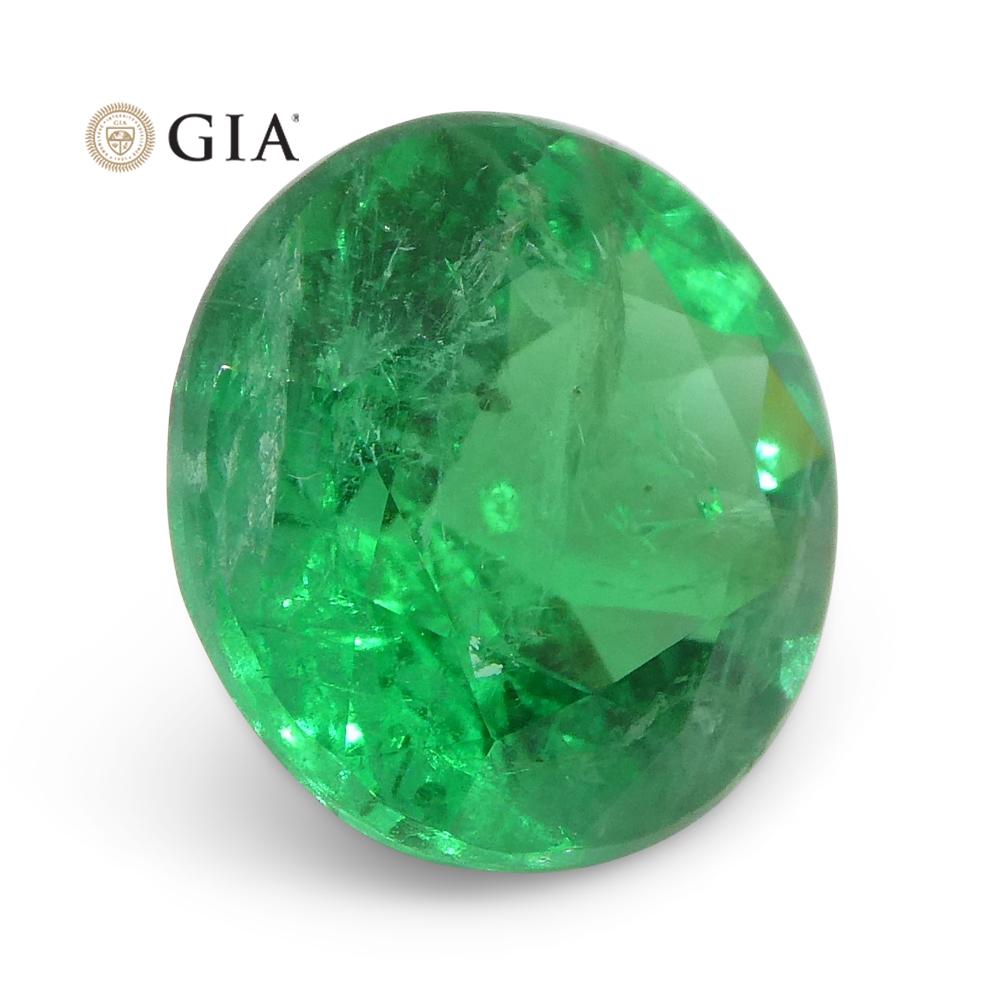 2.32 Carat Round Vivid Green Emerald Gia Certified Brazil For Sale 4