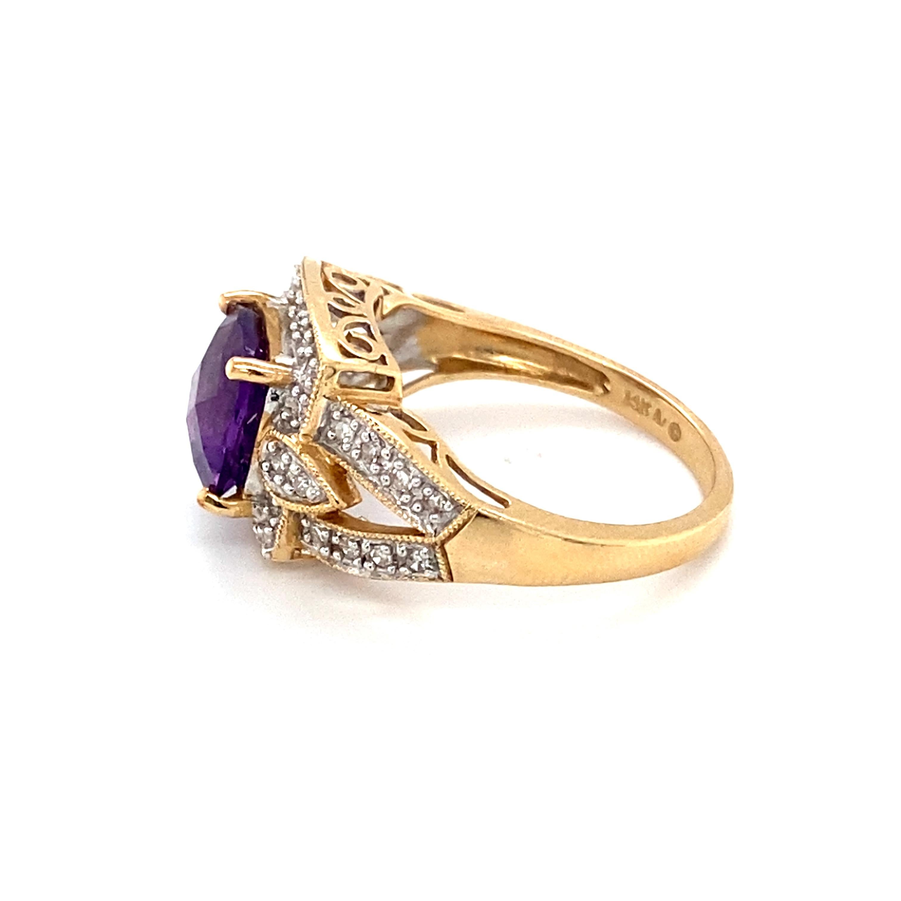 2,33 Karat Amethyst und Diamant Ring, 14 Karat Gelbgold  im Zustand „Hervorragend“ in Atlanta, GA