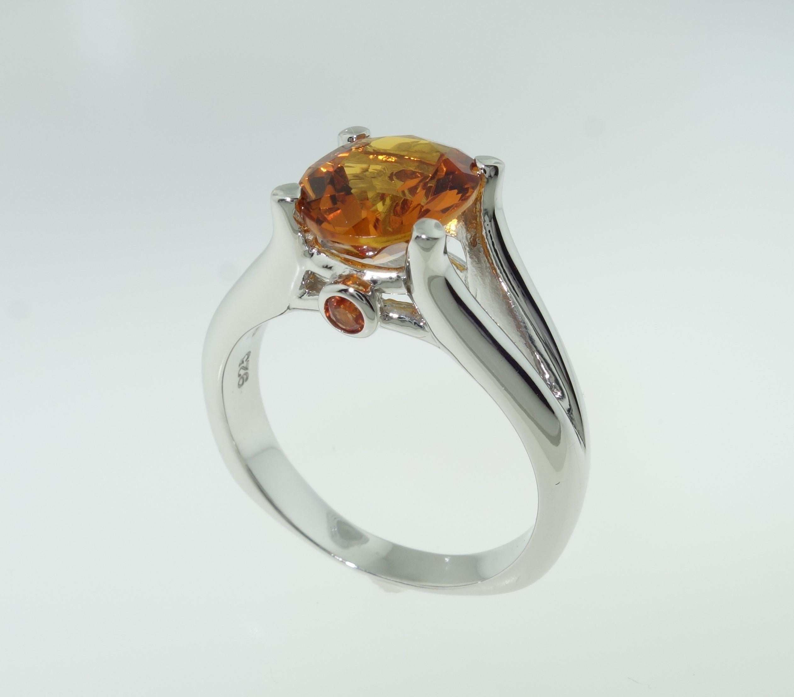 Modern 2.33 Carat Citrine and Sapphire Solitaire Statement Ring For Sale