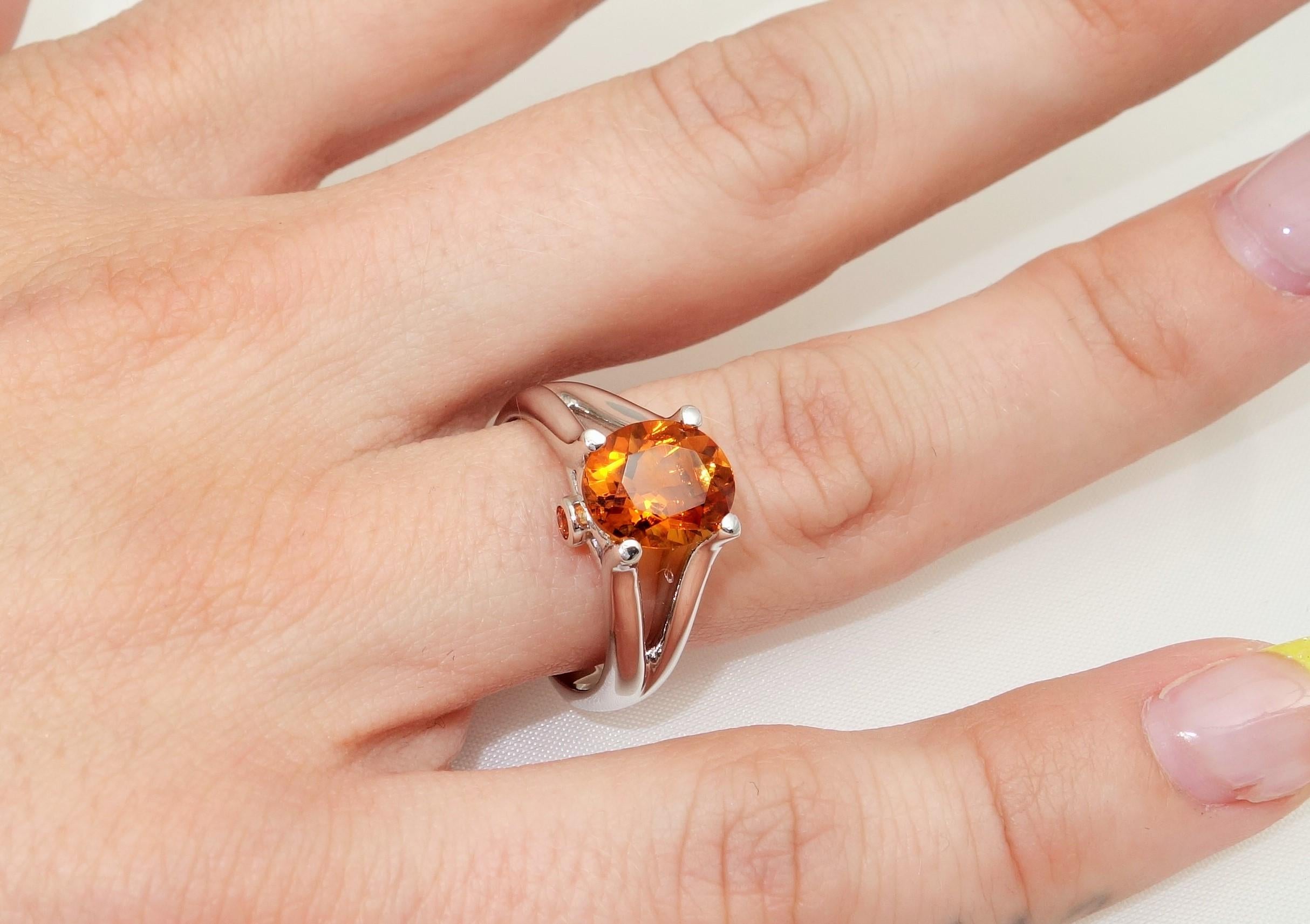Mixed Cut 2.33 Carat Citrine and Sapphire Solitaire Statement Ring For Sale