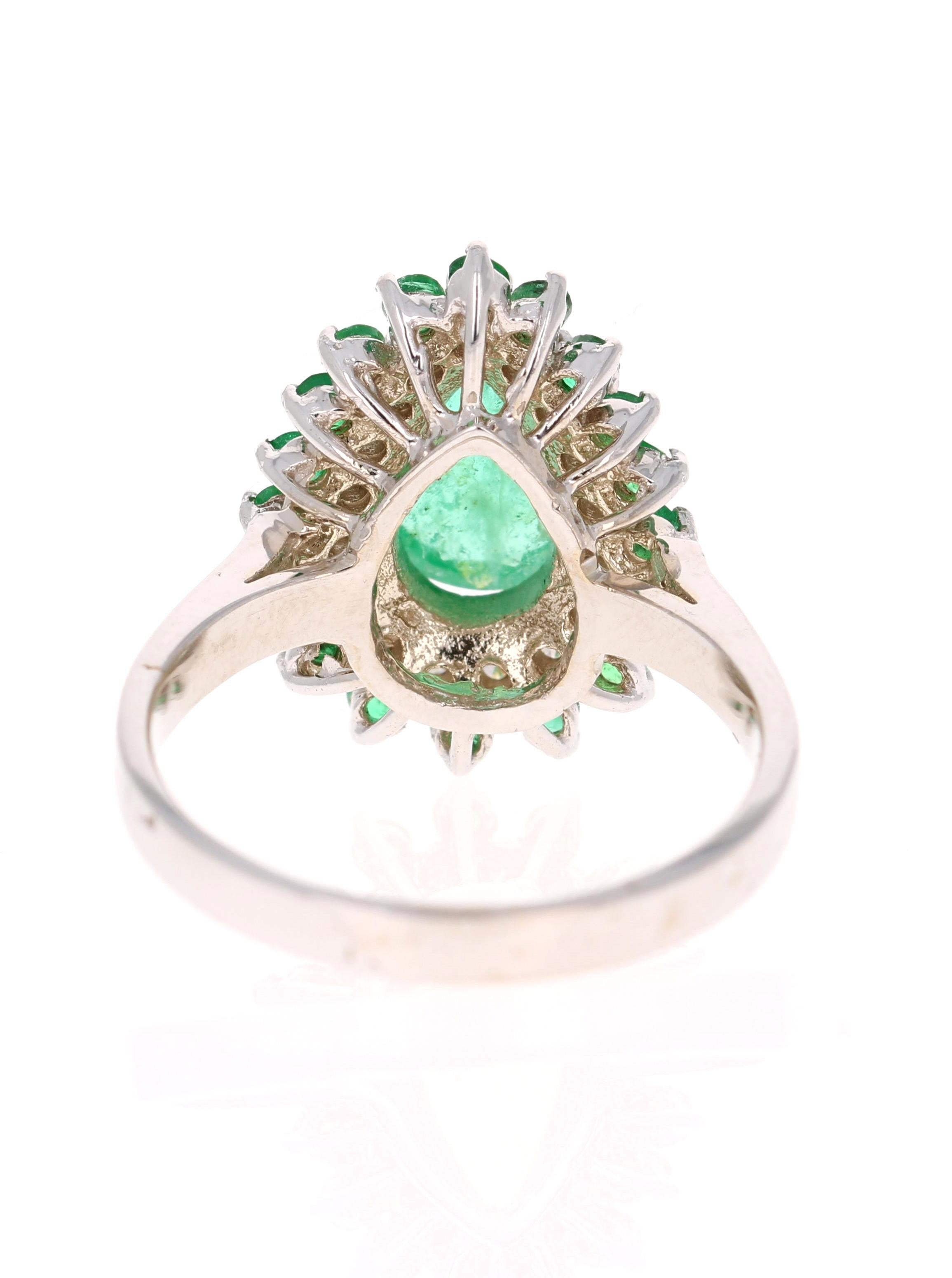 Contemporary 2.33 Carat Pear Cut Emerald Diamond 18 Karat White Gold Cocktail Ring For Sale