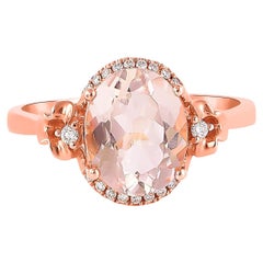 Bague en or rose 18 carats avec morganite de 2,33 carats et diamants.