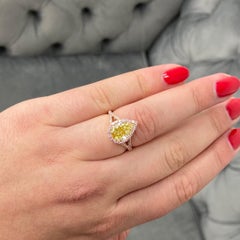 2.33 Carat Pear Statement Fancy Yellow 14K Gold Colour-Collector’s Treasure