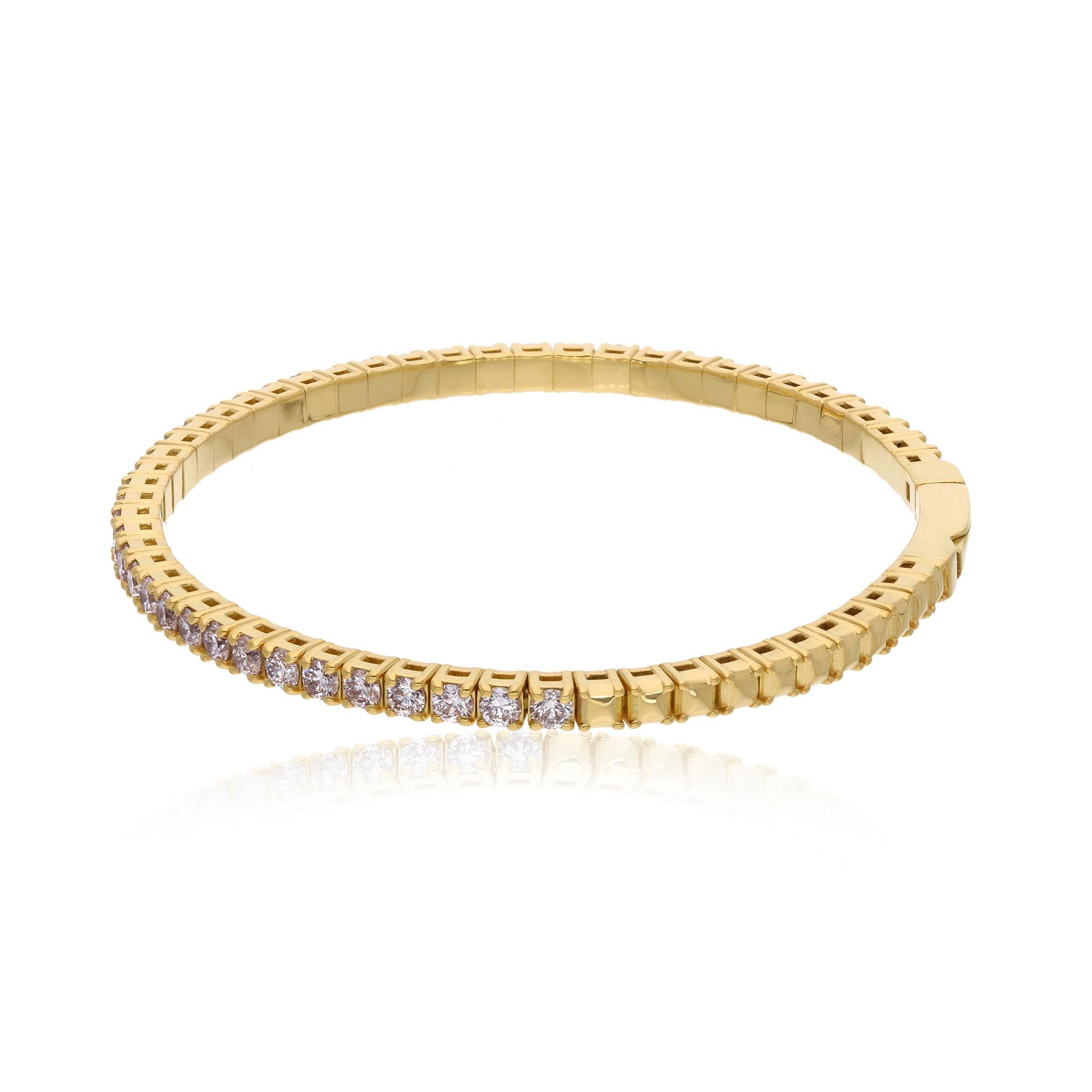 Taille ronde 2.33 Carat SI Clarity HI Color Diamond Pave Bangle Bracelet en or jaune 14 carats en vente