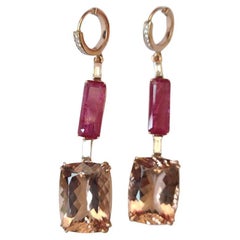 Boucles d'oreilles chandelier en Morganite 23,34 carats, 5,83 carats, rubis naturel et diamants