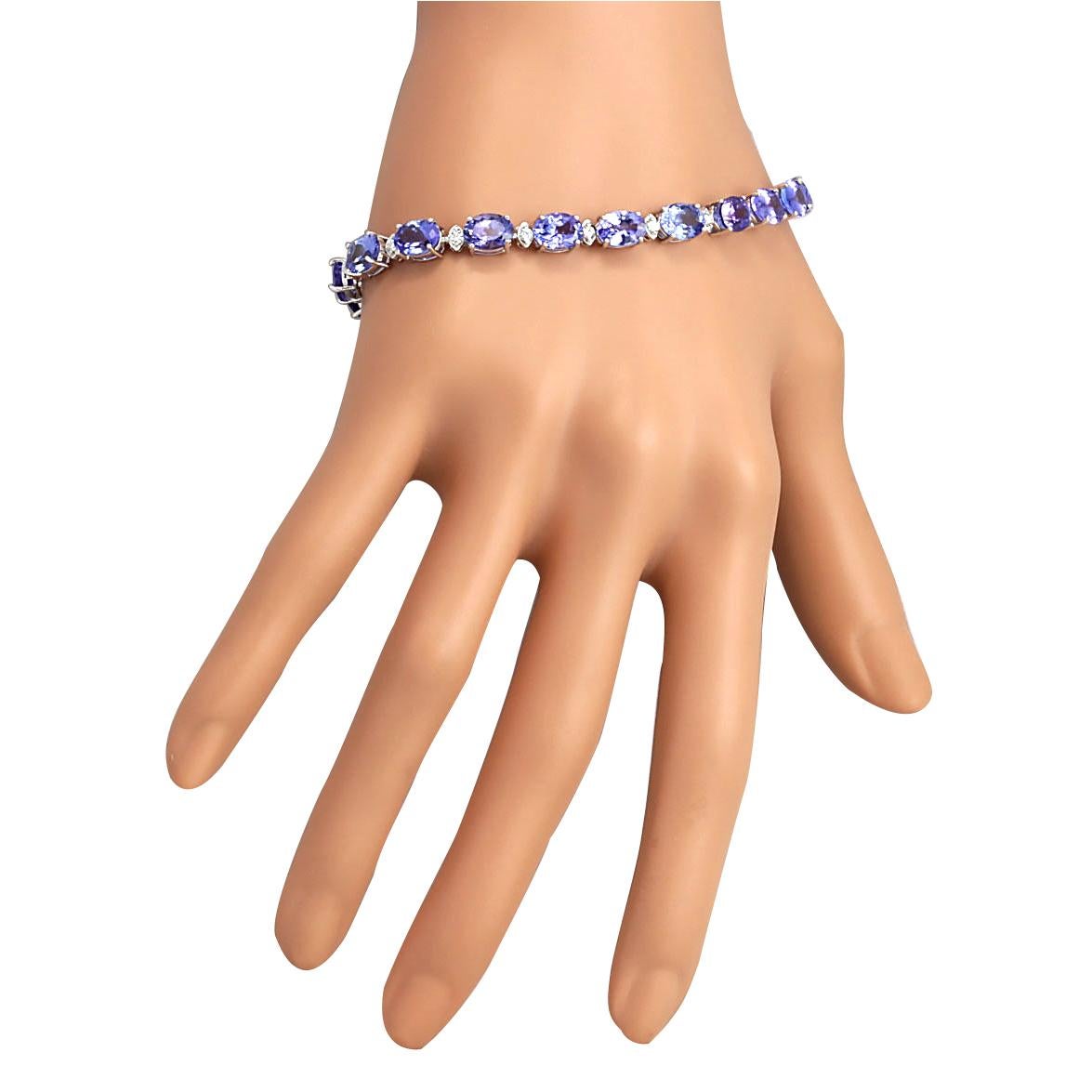 Oval Cut 23.35 Carat Genuine Tanzanite 14K White Gold Diamond Bracelet For Sale