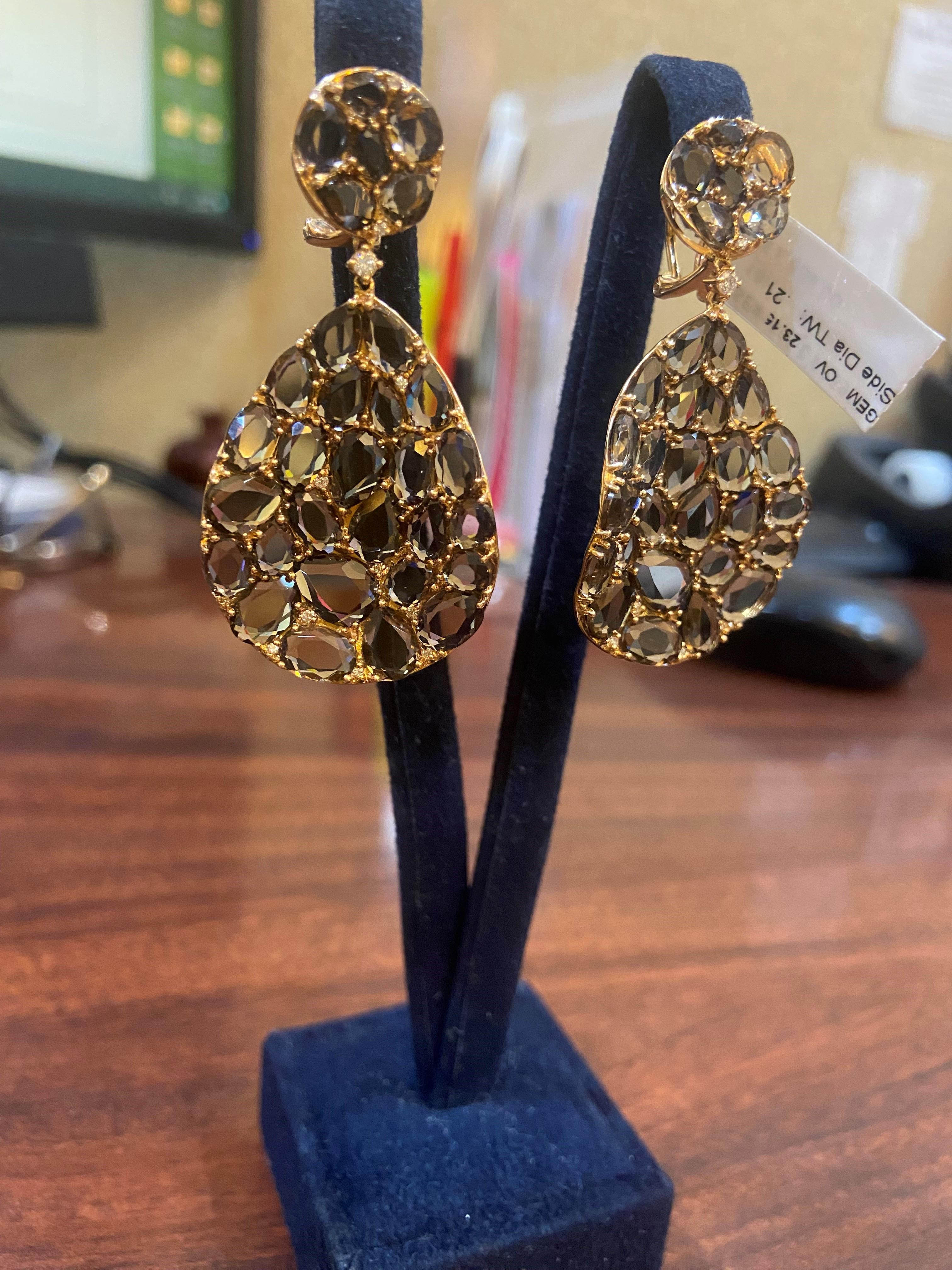 23.36ct Brown Quartz & Round Diamond Earrings in 18KT Rose Gold In New Condition For Sale In New York, NY