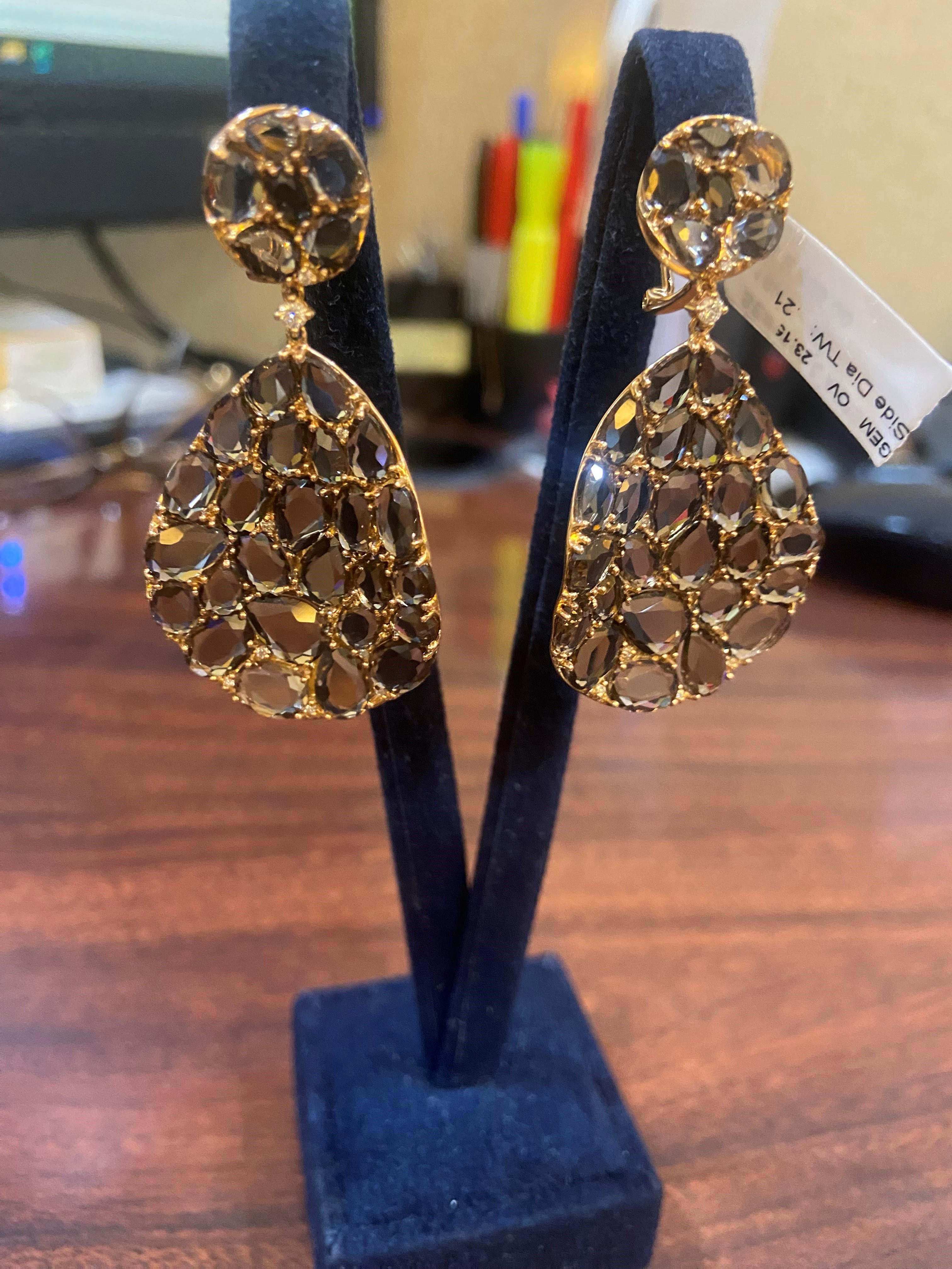Boucles d'oreilles en or rose 18KT avec quartz brun et diamants ronds de 23,36ct Unisexe en vente