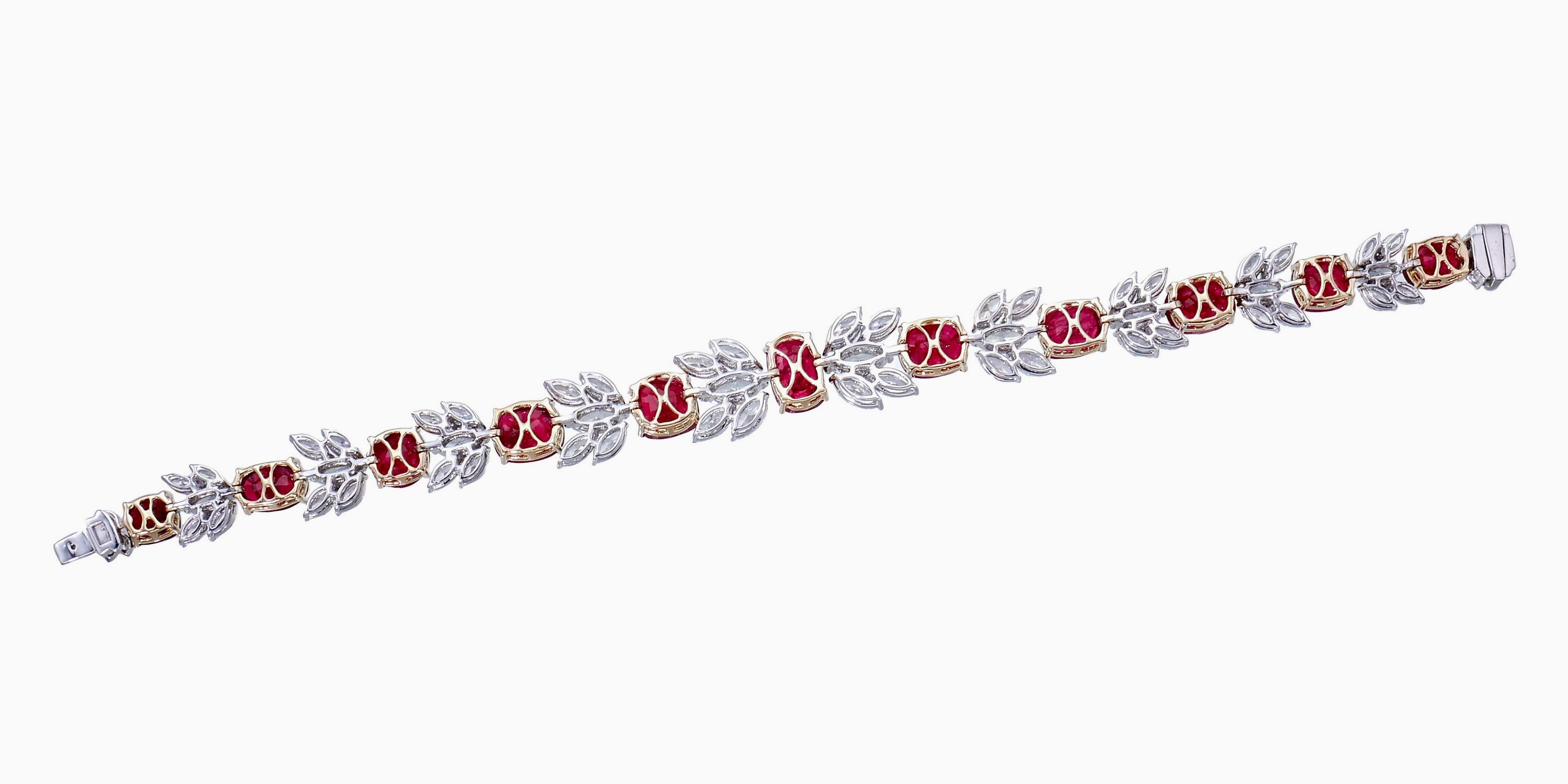 Taille ronde 23.37 Carat Burma No heat Ruby and Diamond Bracelet en or blanc 18 carats en vente