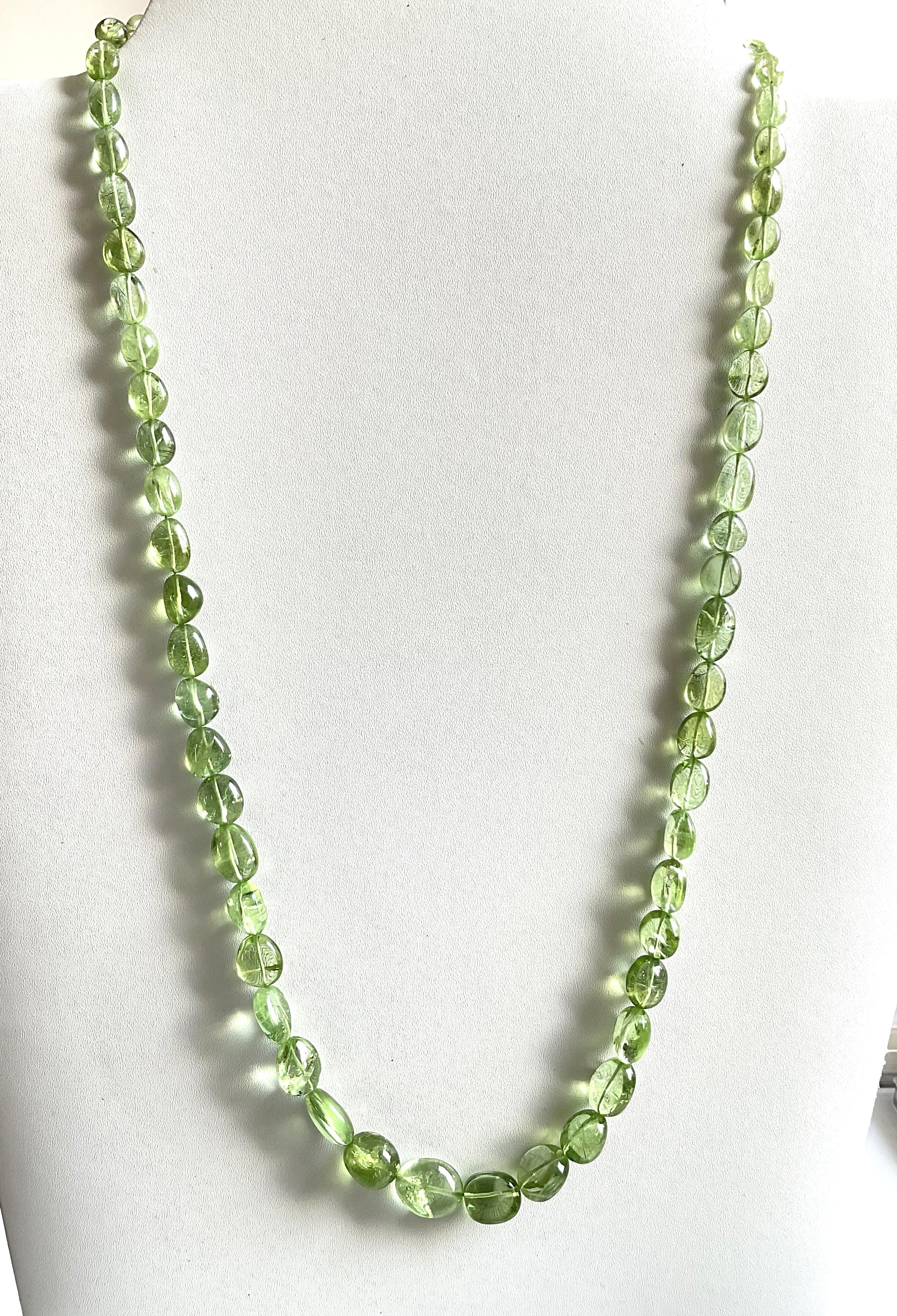 233.75 carats apple green peridot top quality plain tumbled natural necklace gem In New Condition For Sale In Jaipur, RJ