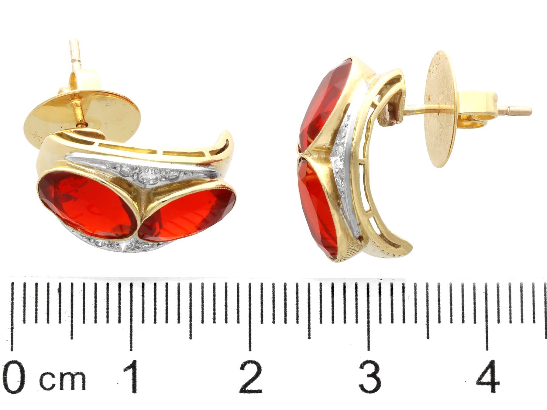 23.39 Carat Fire Opal 2.50 Carat Diamond 18k Yellow Gold Jewellery Set For Sale 10