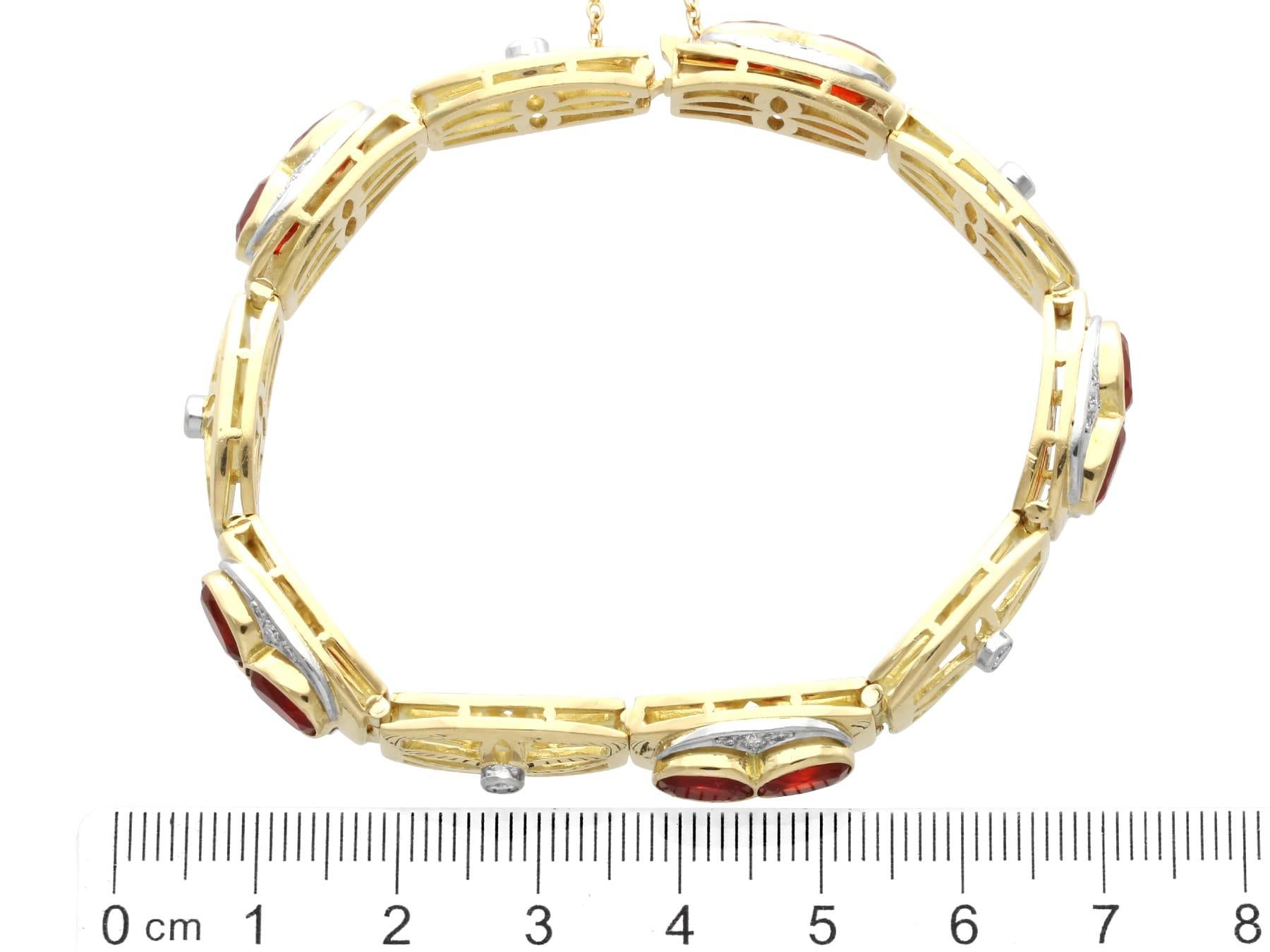 23.39 Carat Fire Opal 2.50 Carat Diamond 18k Yellow Gold Jewellery Set For Sale 11