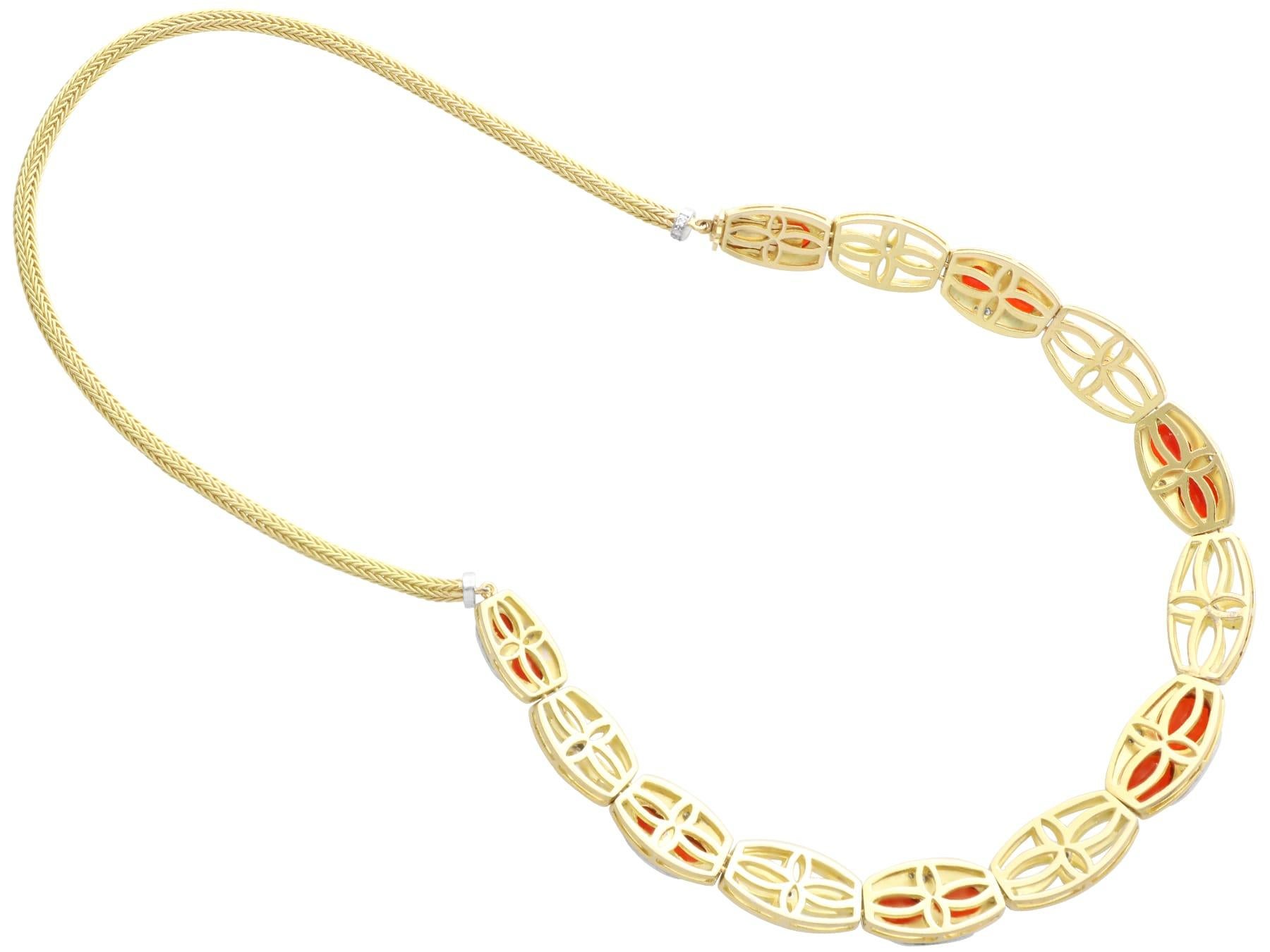 23.39 Carat Fire Opal 2.50 Carat Diamond 18k Yellow Gold Jewellery Set For Sale 1