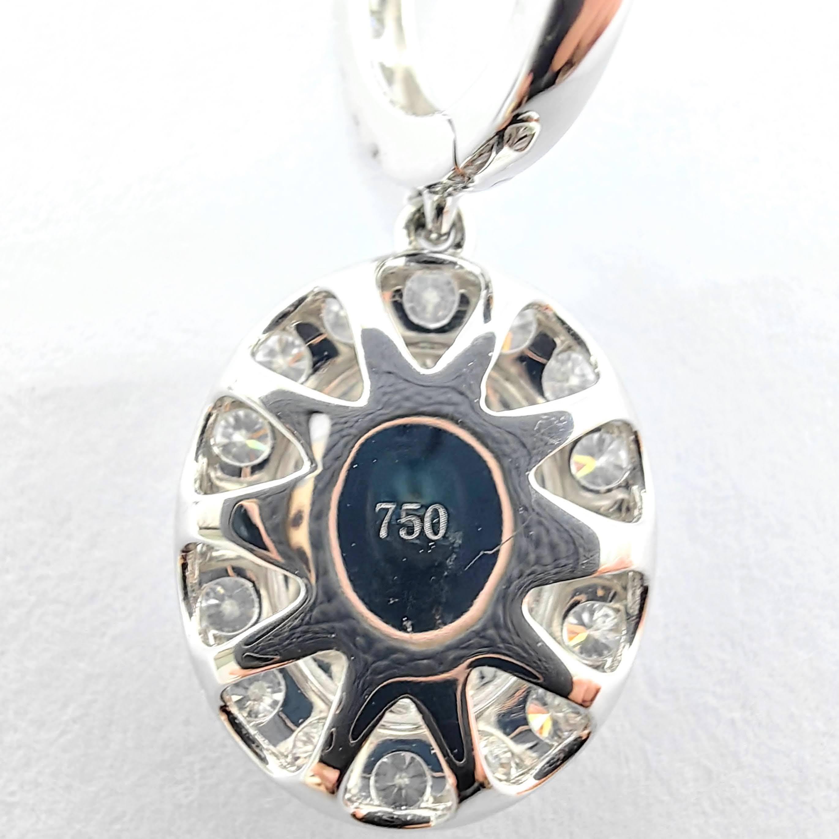 2.33ct Oval Cluster Illusion Halo Diamond Drop Earrings in 18K White Gold in vendita 7