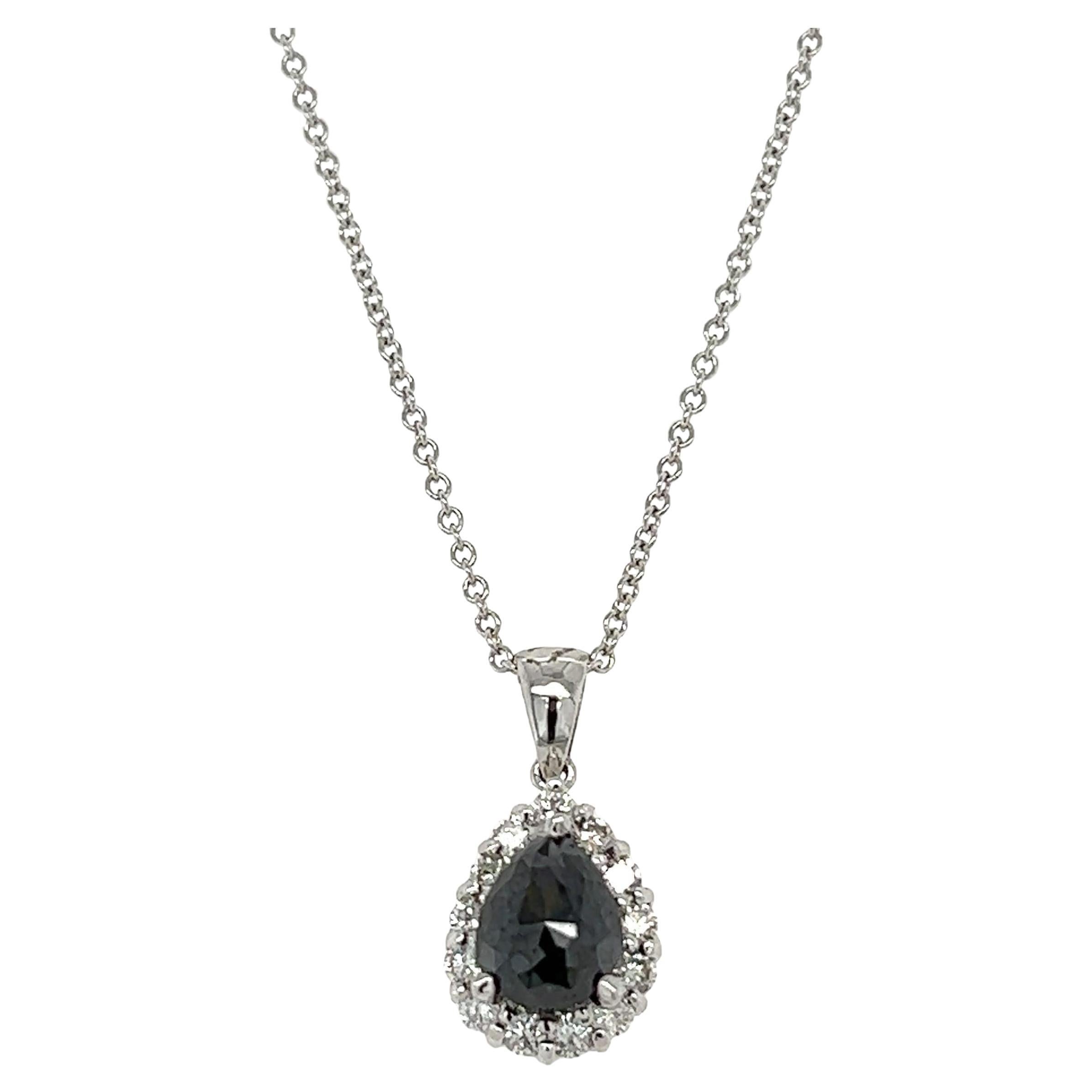 Pendentif chaîne en or blanc avec diamant noir de 2,34 carats