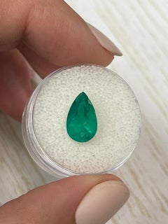 Smeraldo colombiano verde intenso da 2,34 carati - pietra di maggio a goccia con taglio a pera