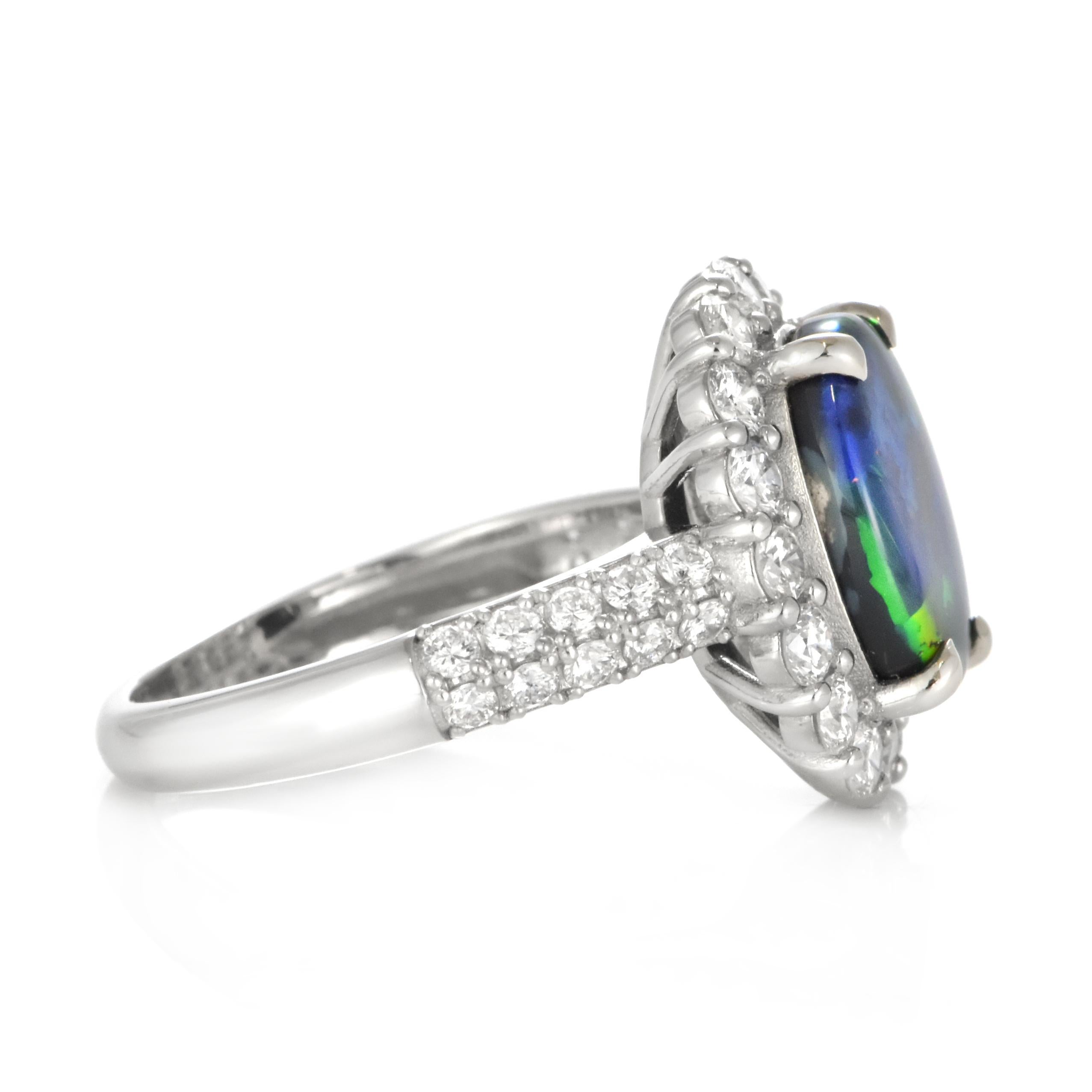 Anello con Opale nero australiano e diamanti da 2.34 carati in platino in vendita 2