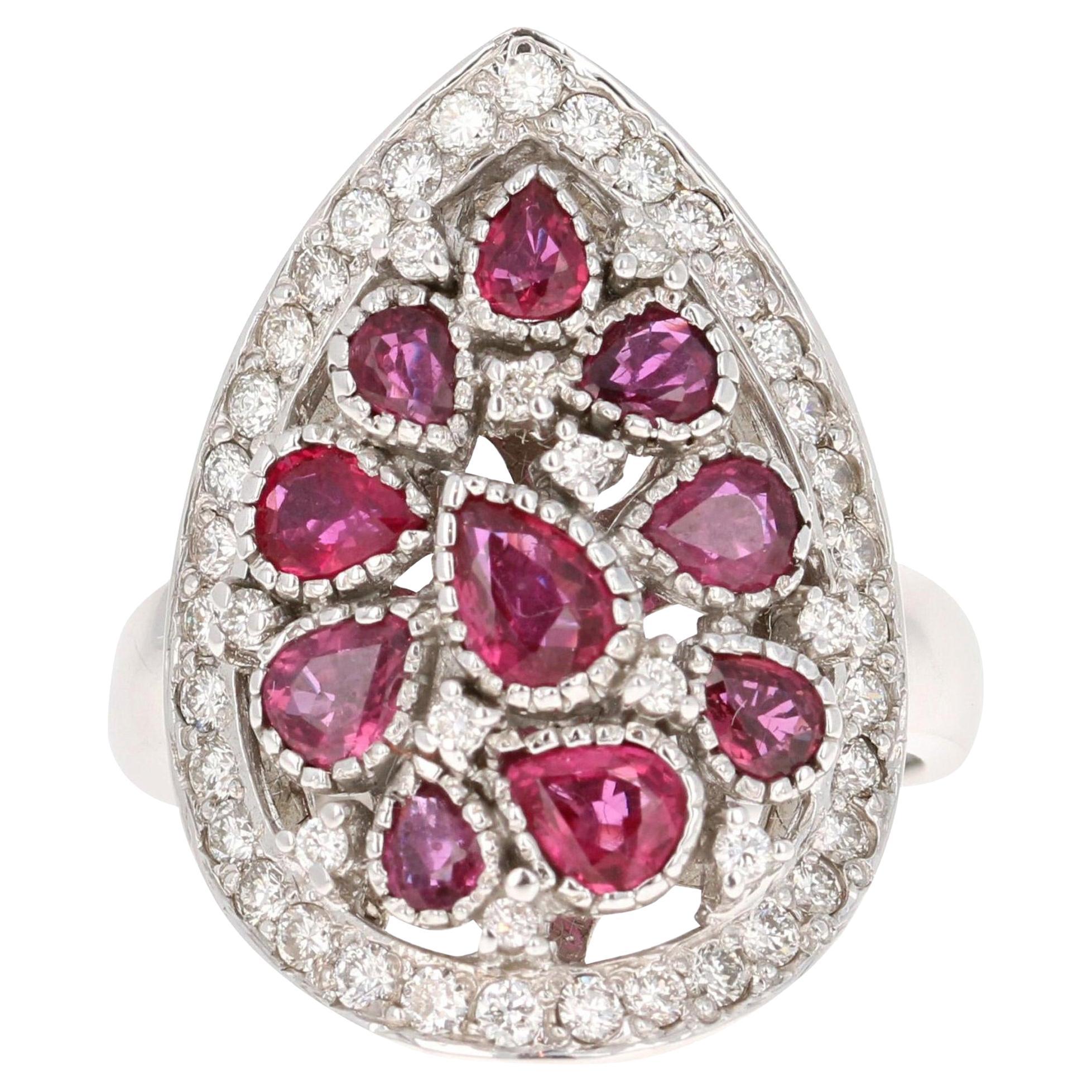 Anillo de cóctel de oro blanco de 14 quilates con un diamante natural de corte pera y rubí de 2,34 quilates