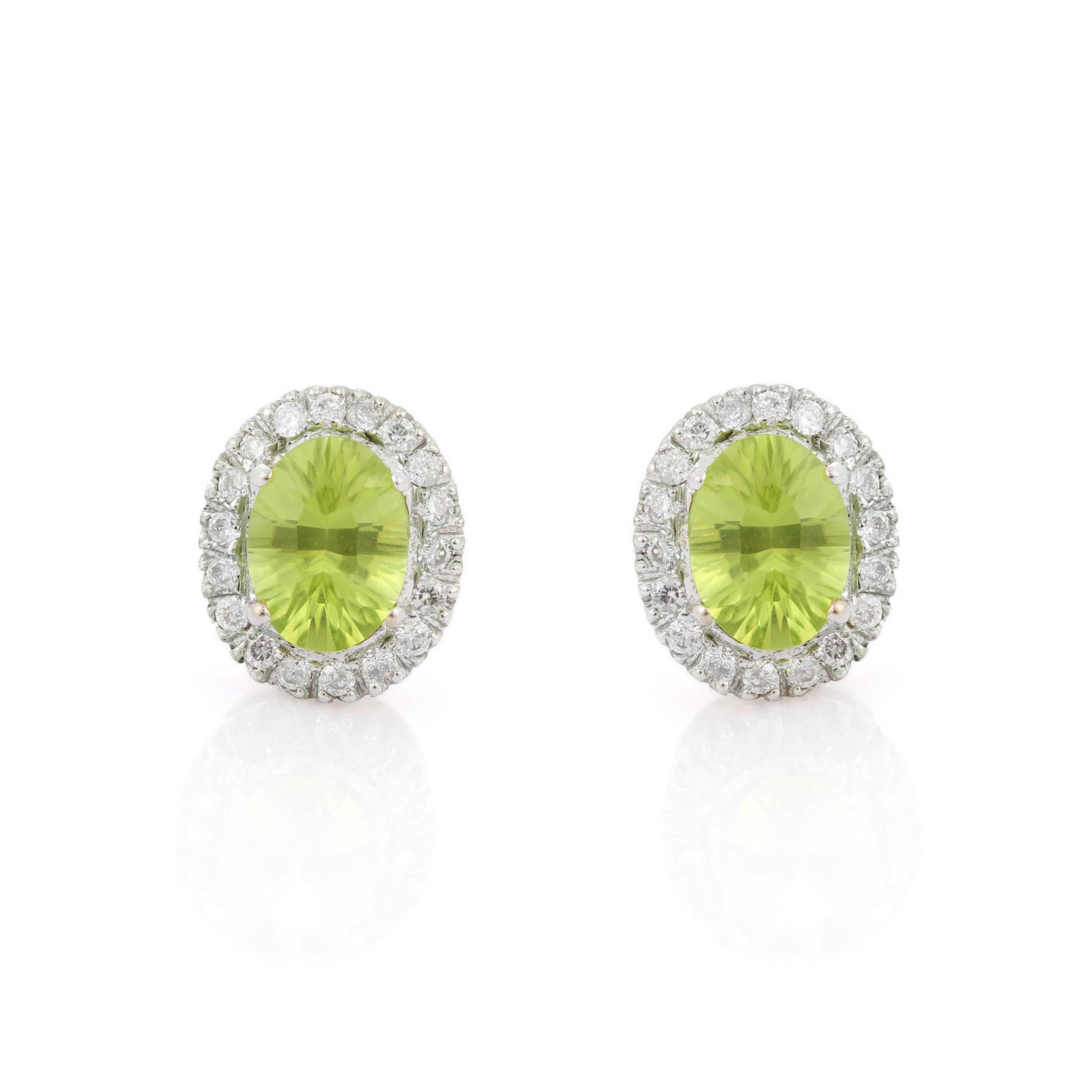 2.34 Ct Peridot with Halo Diamond Stud Earrings in 18K White Gold In New Condition For Sale In Houston, TX