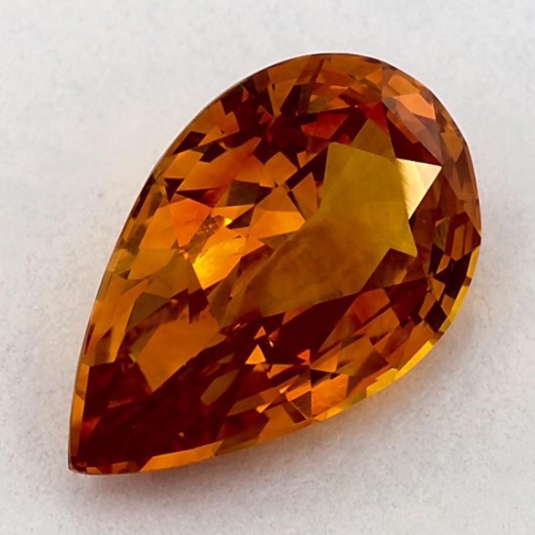 Taille poire 2.34 Ct Yellow Sapphire Pear Loose Gemstone (pierre précieuse en vrac) en vente