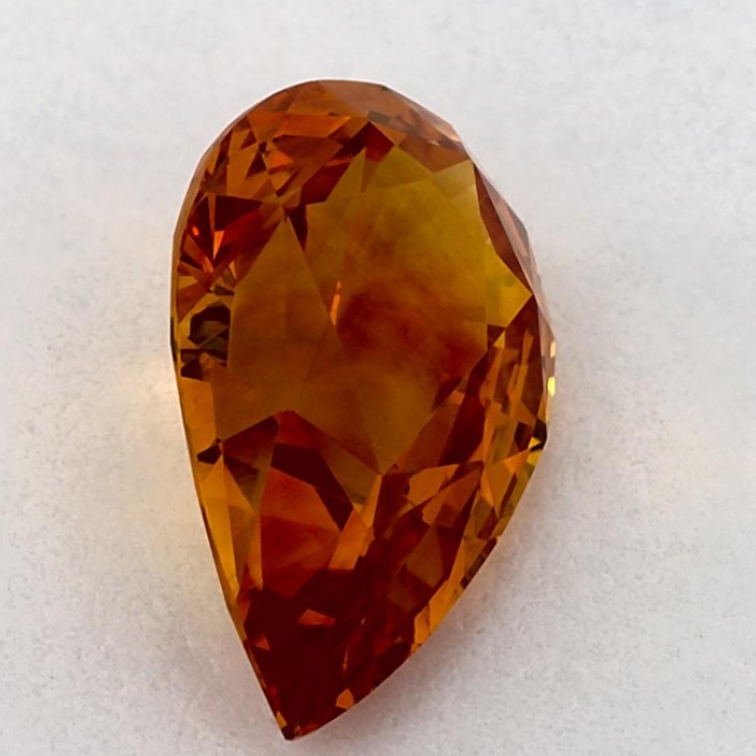 2.34 Ct Yellow Sapphire Pear Loose Gemstone (pierre précieuse en vrac) en vente 2