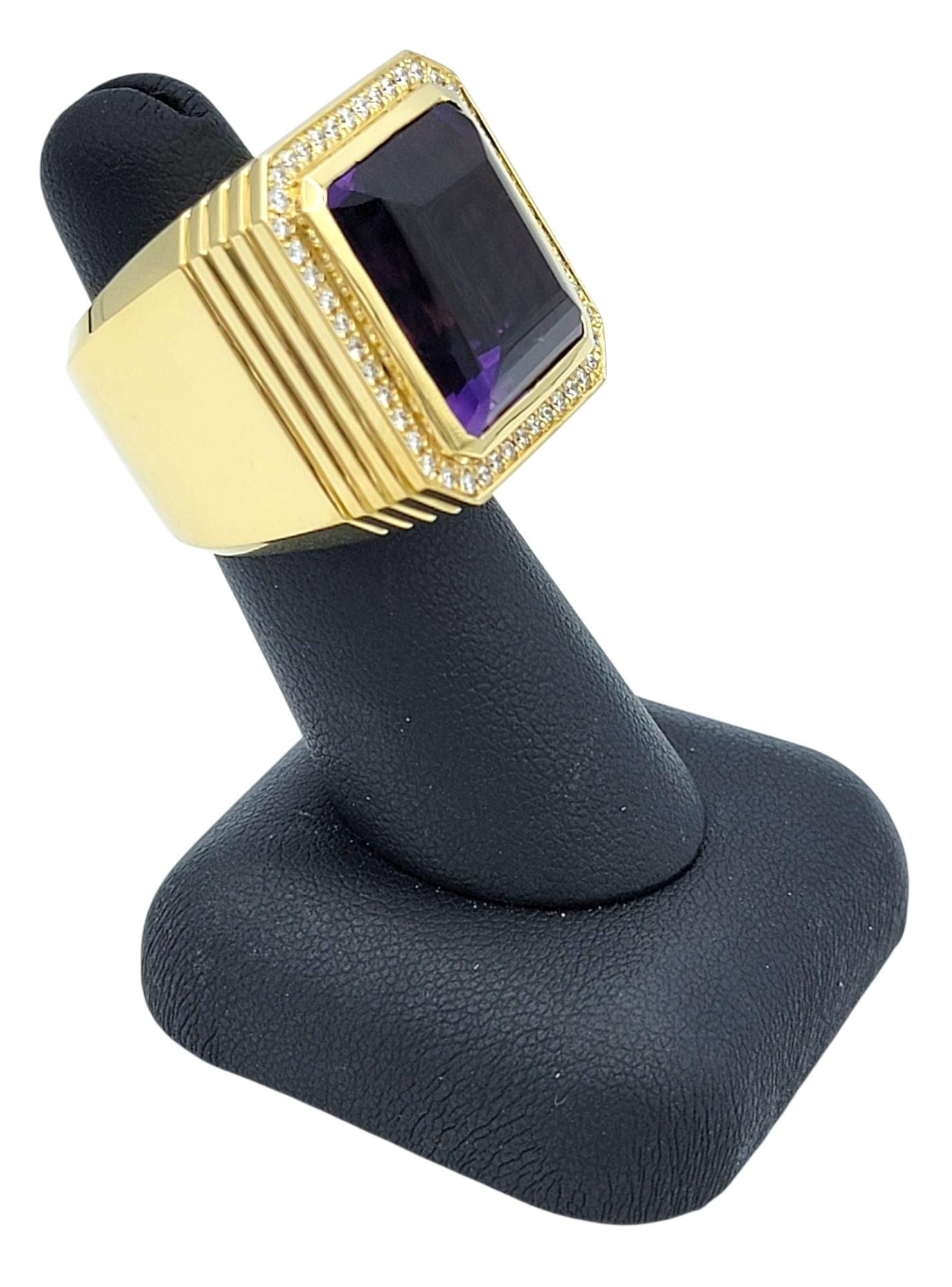 23,40 Karat Smaragdschliff Amethyst und Diamant Halo-Cocktailring aus 18 Karat Gold im Angebot 6