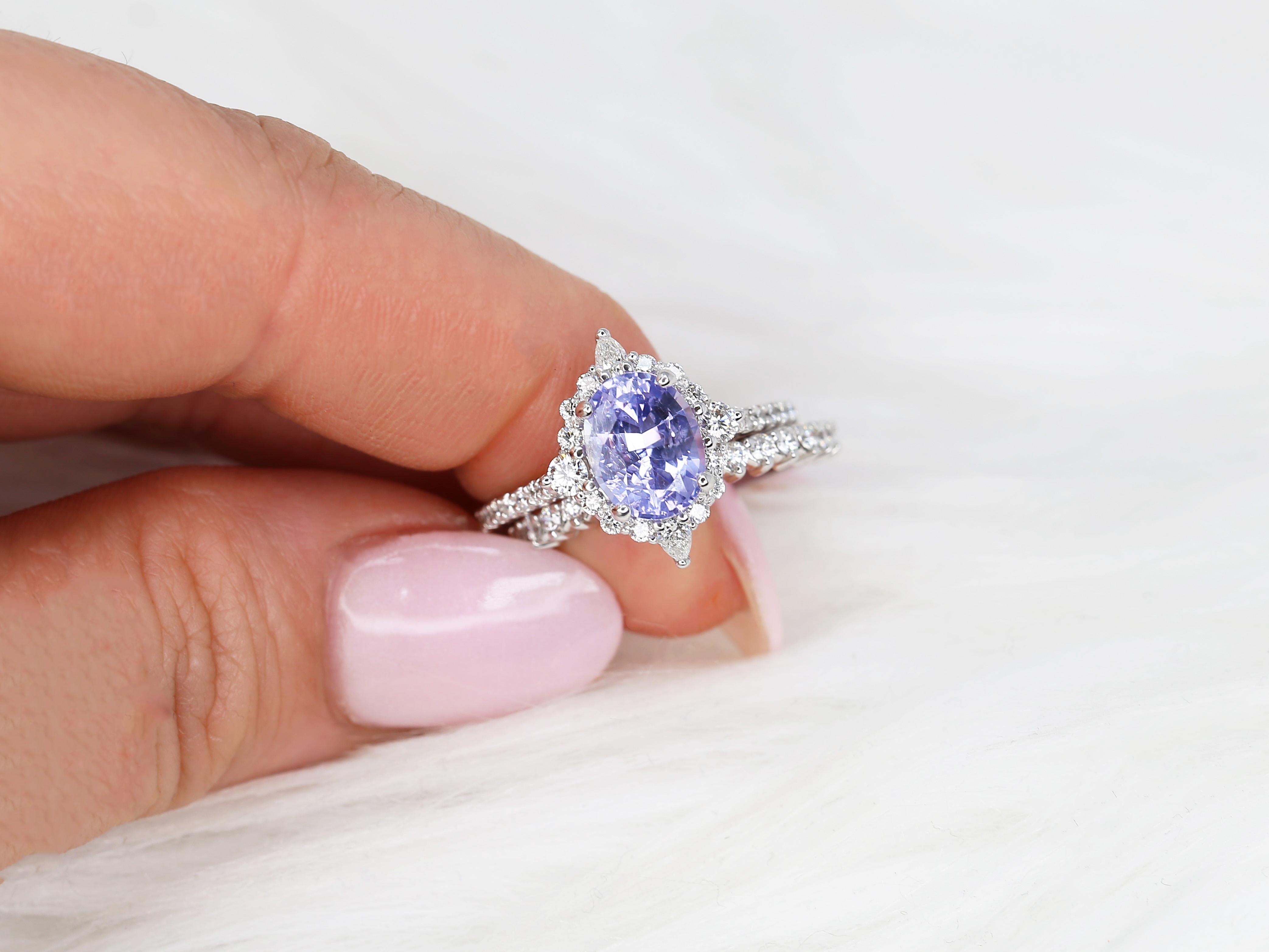 Oval Cut 2.34ct Jadis 14kt White Gold Lavender Sapphire Diamond Compass Halo Bridal Set For Sale