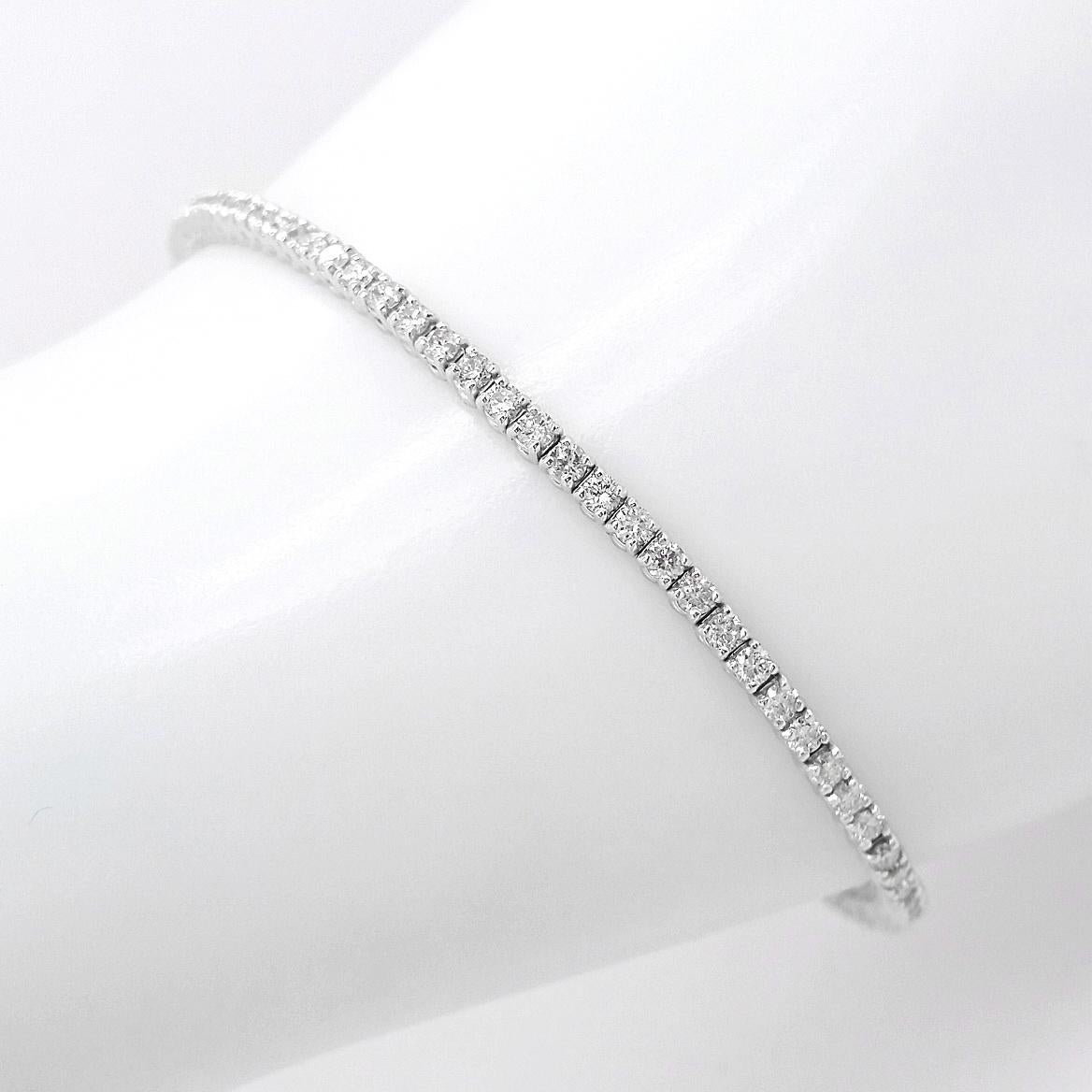 Women's or Men's 2.34ct Natural Diamond D-F Tennis Bracelet