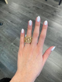 Anello Cocktail con diamante da 2,35 carati e oro giallo da 18 carati