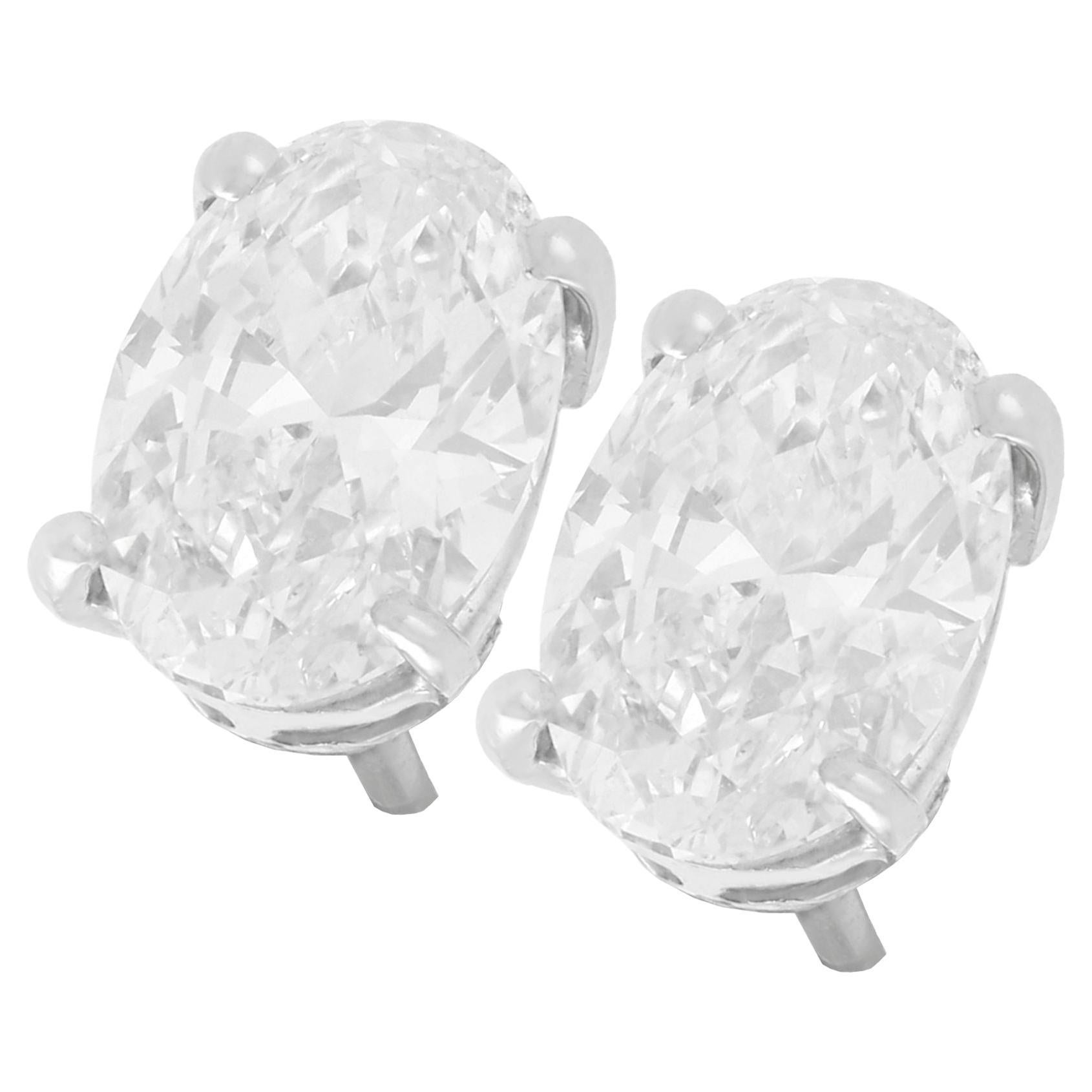 2.35 Carat Diamond and White Gold Stud Earrings