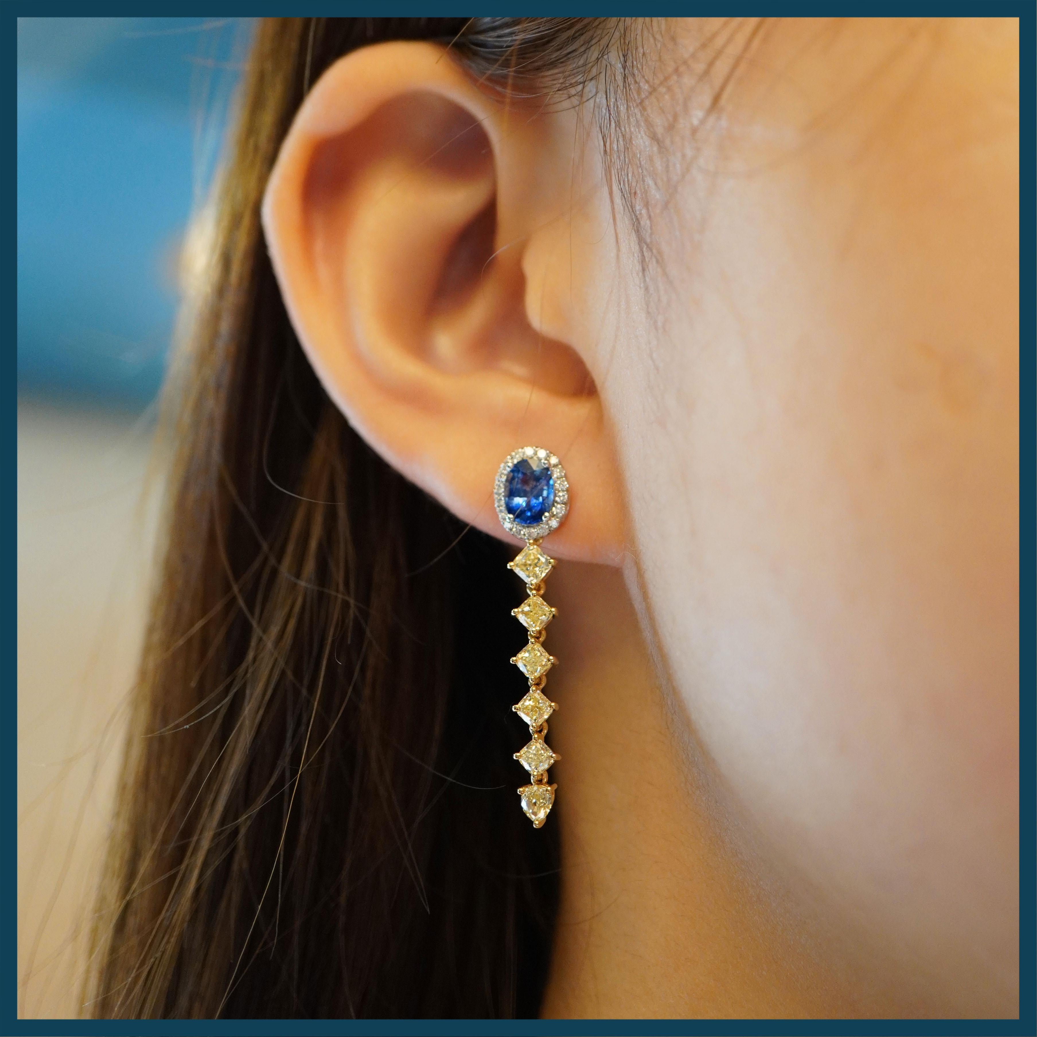 2.35 Carat Fancy Intense Yellow Diamond Sapphire 2.01 Carat Dangle Earring 18K In New Condition In Hung Hom, HK