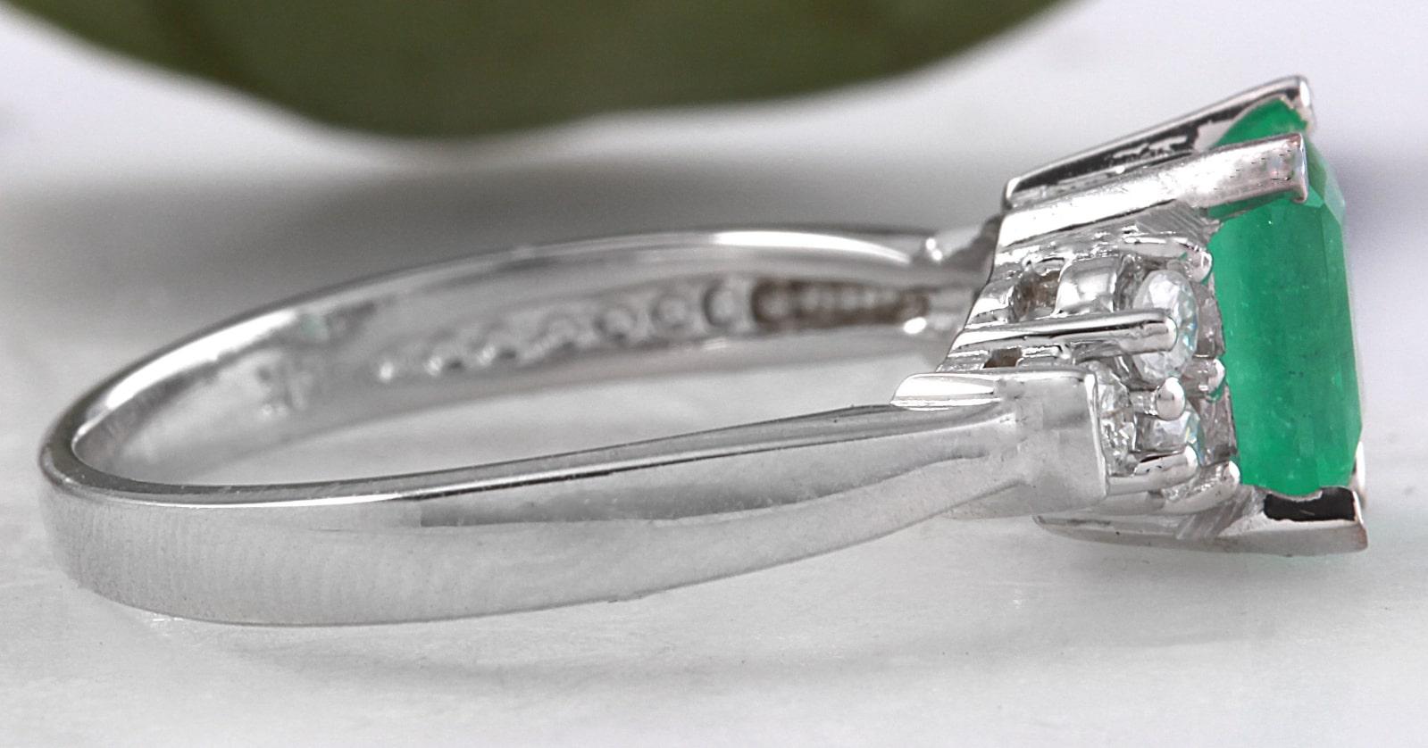 2,35 Karat natürlicher Smaragd und Diamant 14 Karat massiver Weißgold Ring (Smaragdschliff) im Angebot