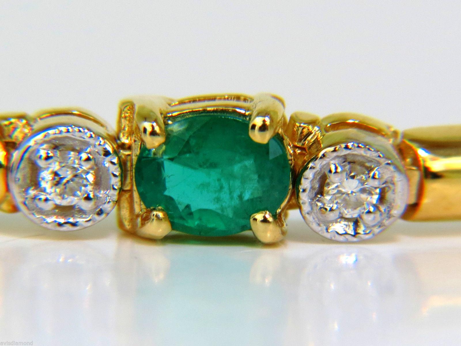 1.75ct. Natural Emeralds.

Total of 7 

Clean, and transparent

Range: 5.2X4.2mm

Rich, vibrant greens



Diamonds: 

.60ct. 

H-color, Vs-2 clarity.

Full cuts, rounds 

14kt. yellow gold & 11 grams

6 3/4 inches long



$4500 appraisal will 