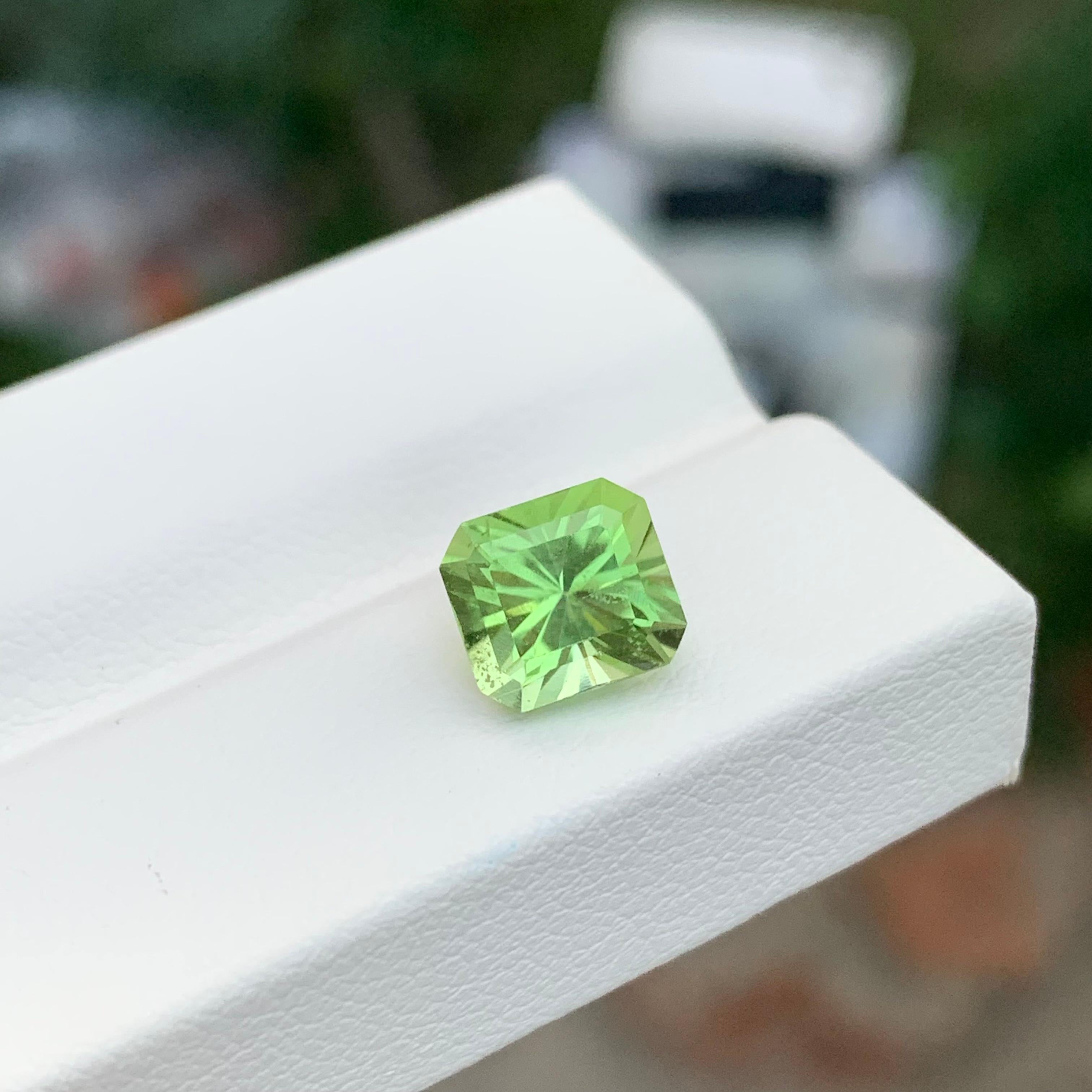 Arts and Crafts 2.35 Carats Loose Fancy Cut Peridot Pakistan Mine For Sale