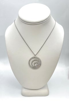 Collana con diamante rotondo a tre cerchi da 2,35 carati