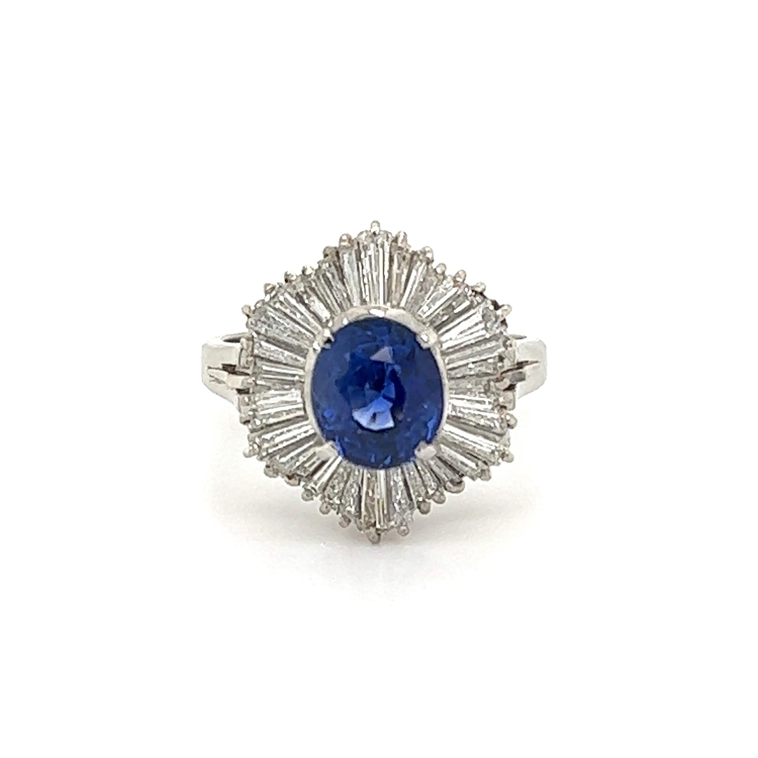 2.35 Carat Sapphire and Diamond Platinum Ring Estate Fine Jewelry For Sale 1