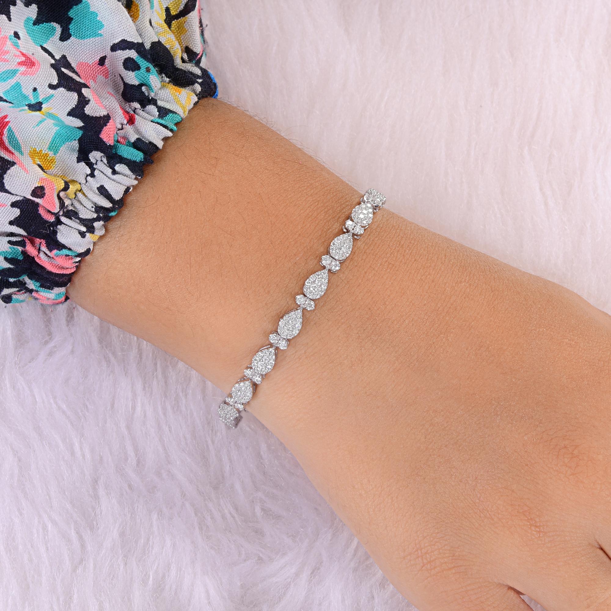 Modern 2.35 Carat SI/H Round Brilliant Cut Diamond 14k White Gold Pear Charms Bracelet For Sale