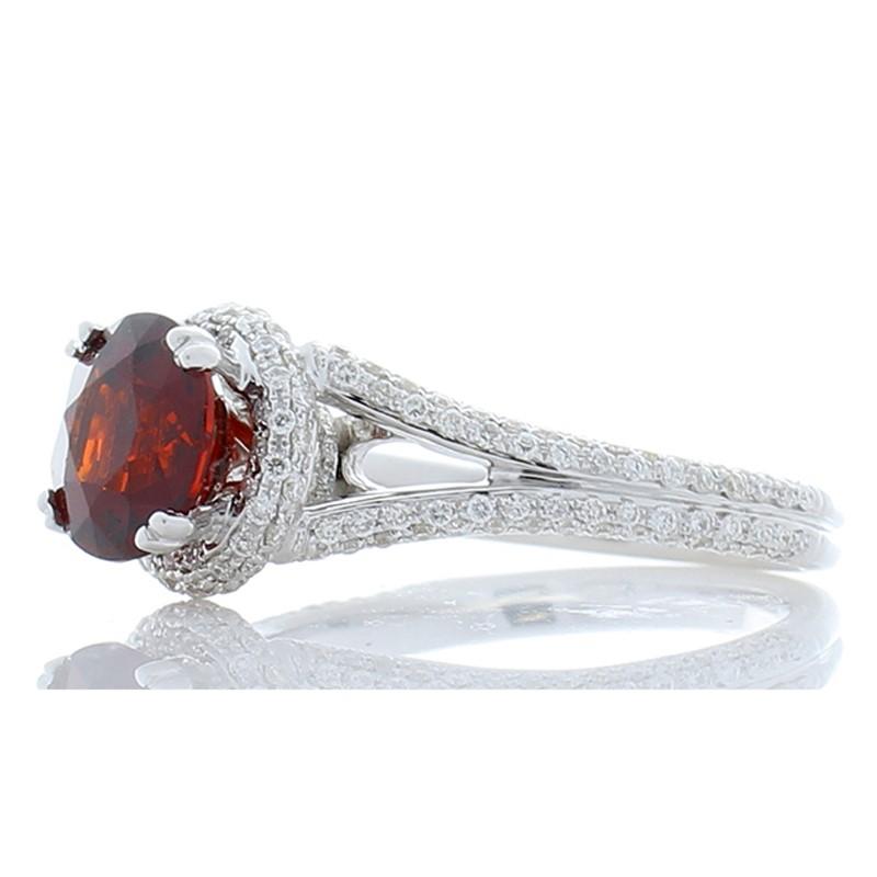 2.35 Carat Spessartite Garnet with Diamond Cocktail Ring im Zustand „Neu“ in Chicago, IL