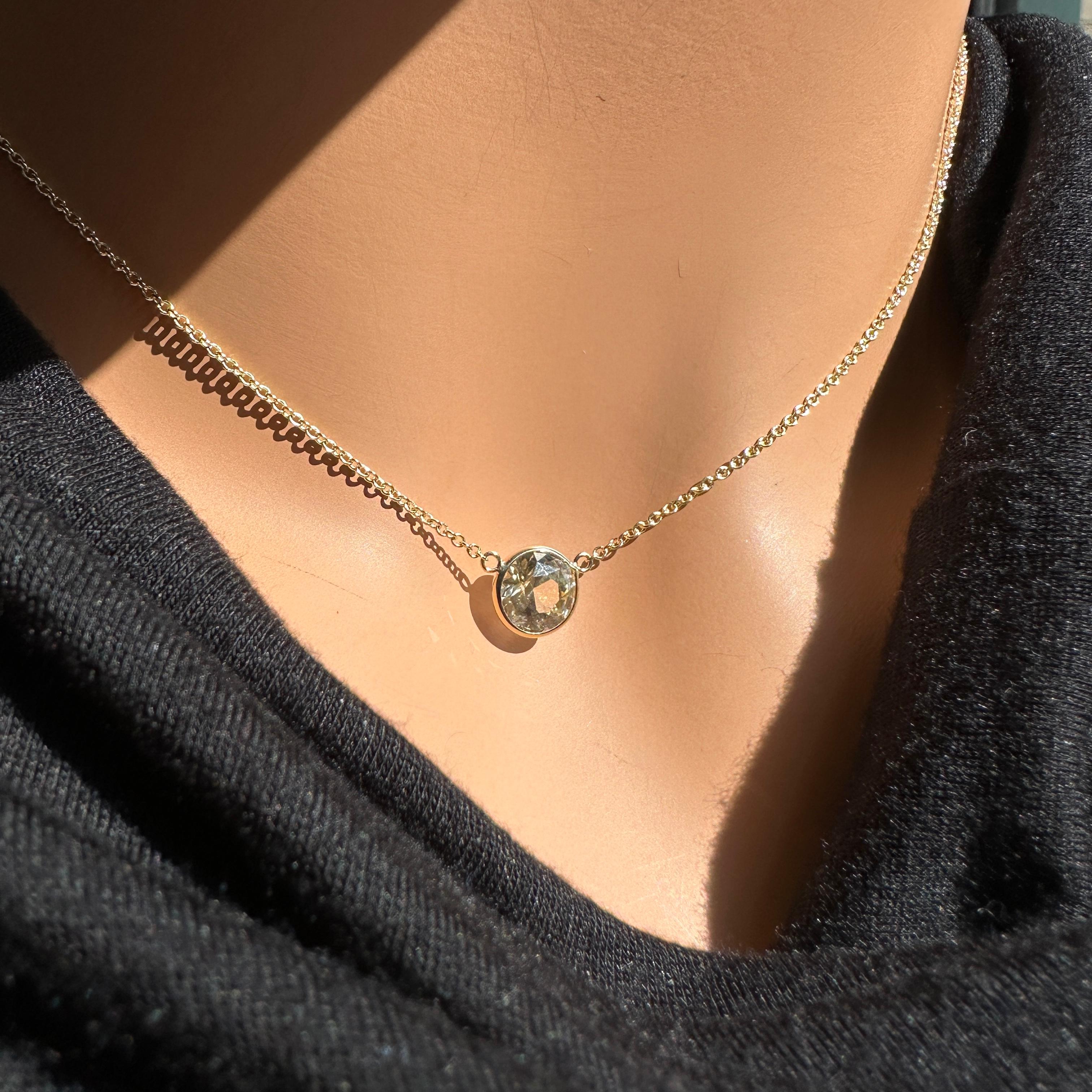 Contemporary 2.35 Carat Weight Yellow Sapphire Round Cut Solitaire Necklace in 14k YG For Sale