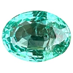 2,35 quilates Piedra Esmeralda Talla Ovalada Facetada Natural de Zambia