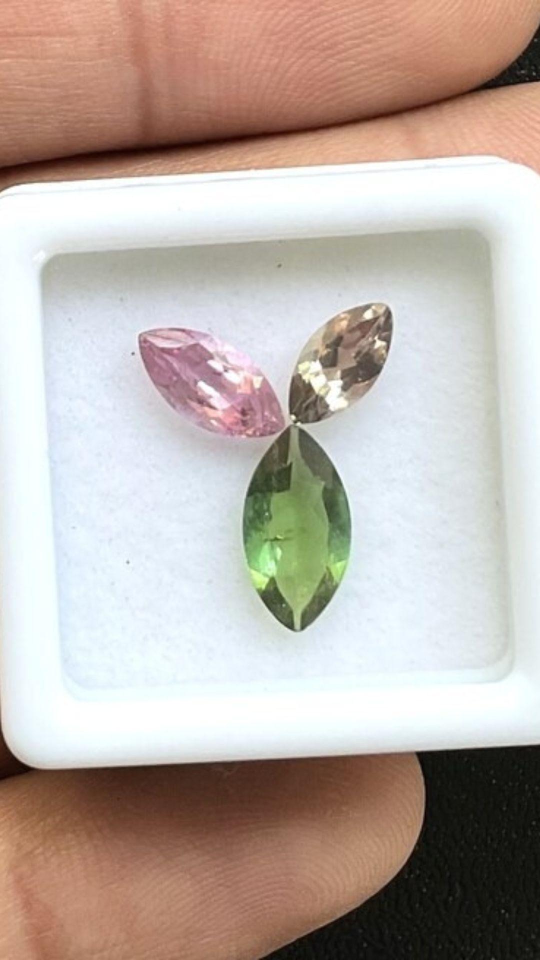 Art Deco 2.35 Carats Mix Matched Tourmaline Pair, Green and Pink Gems For Sale