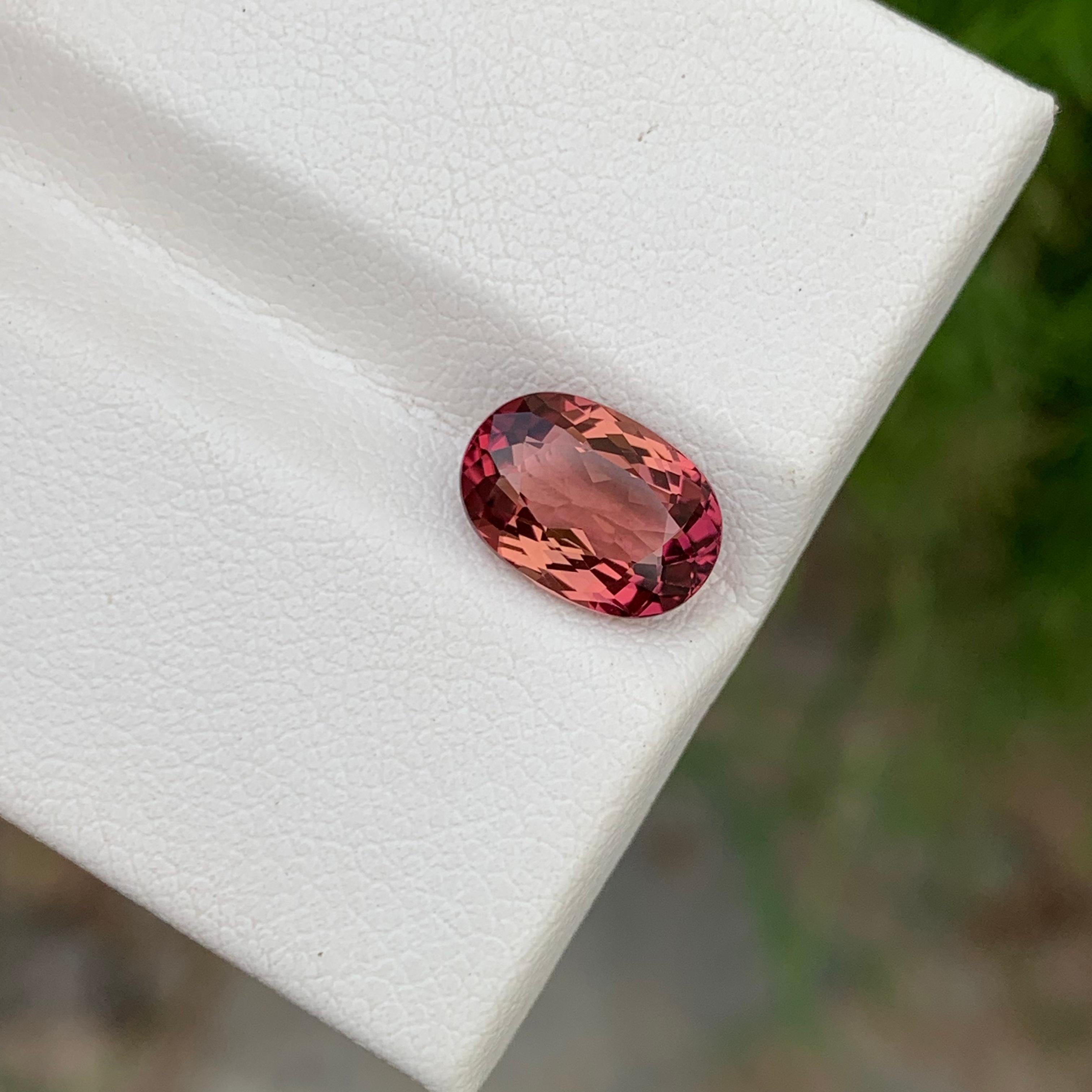 Arts and Crafts 2.35 Carats Natural Loose Pink Tourmaline Oval Shape From Congo Mine  For Sale