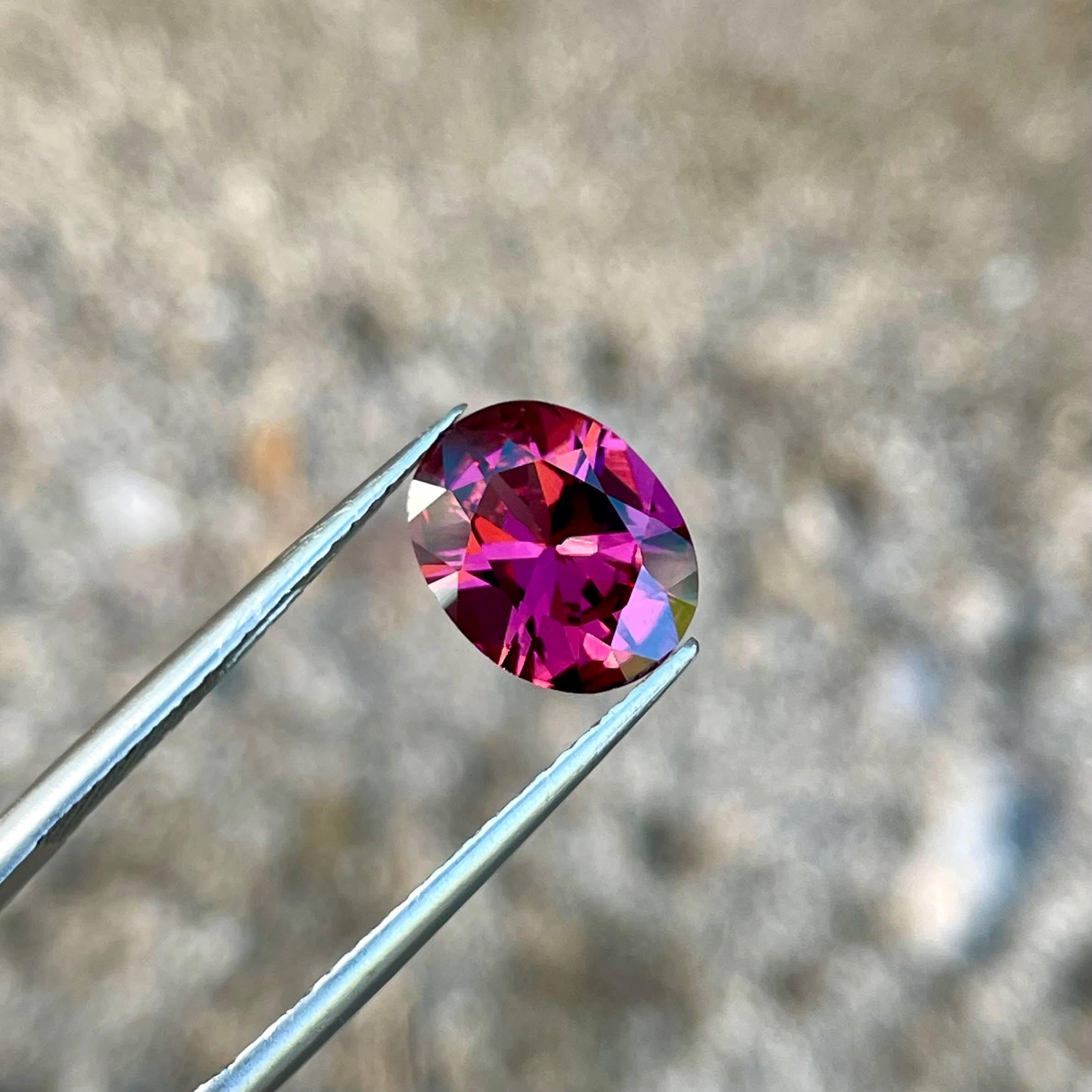 Weight 2.35 carats 
Dimensions 9.8x7.7x4.52 mm
Treatment none 
Origin Tanzania 
Clarity loupe clean 
Shape oval 
Cut custom precision 




The Pinkish Red Garnet Stone is a radiant gem of exquisite beauty, boasting a weighty 2.35 carats. Cut into a
